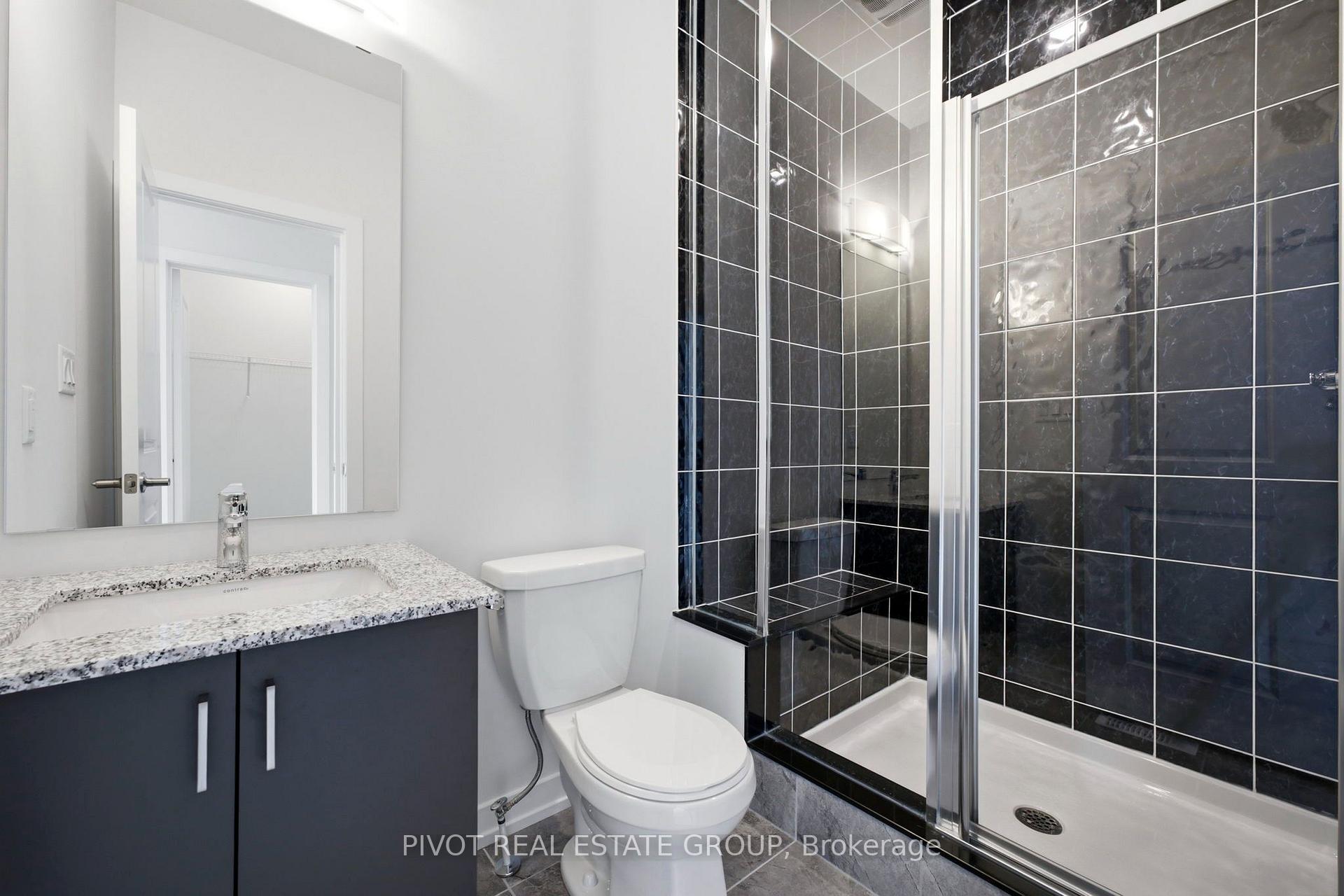 Photo 23 of 15 Pluto Way, Whitby, Brooklin — HOMEH