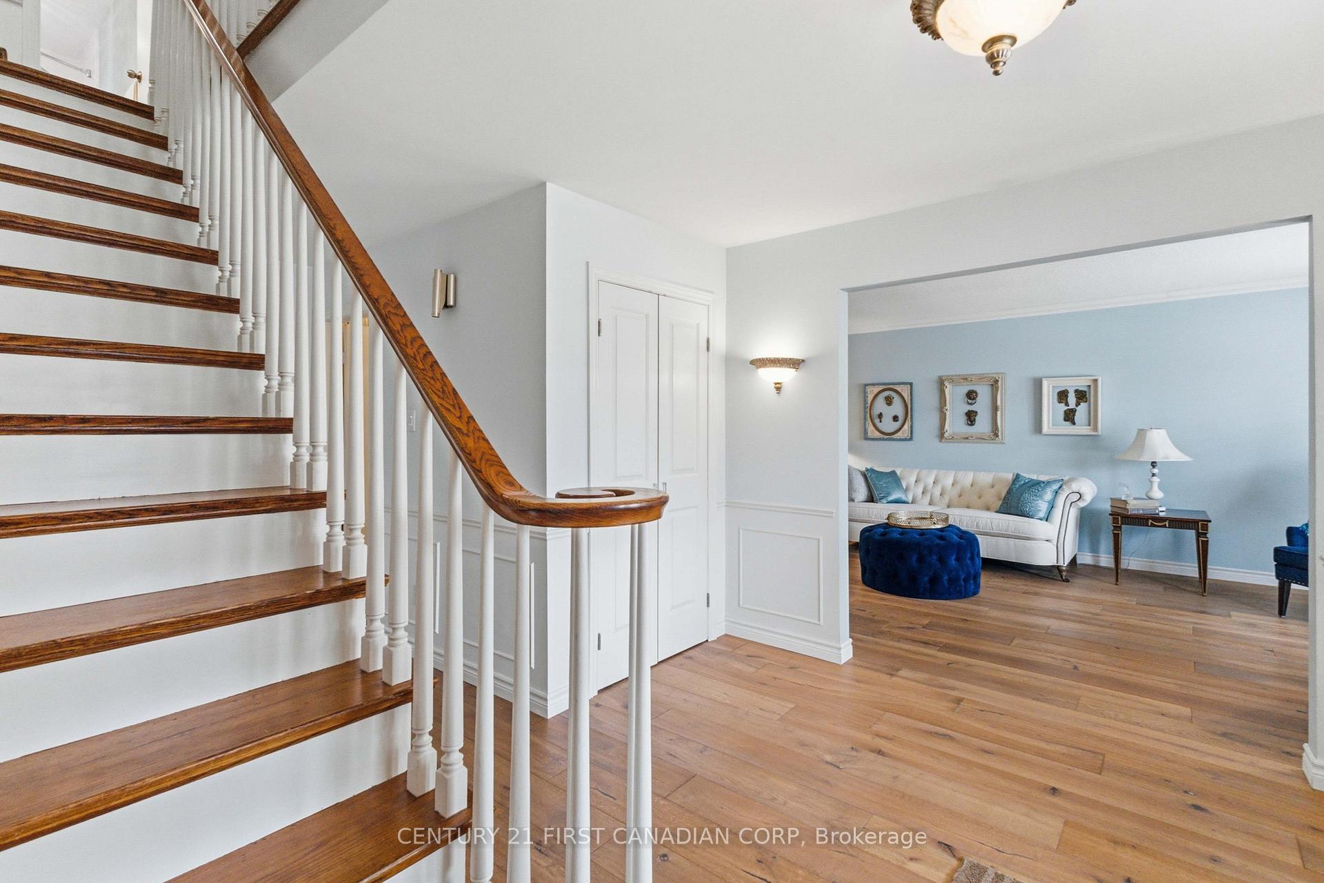 Photo 6 of 1080 Viscount Road, London, South M — HOMEH