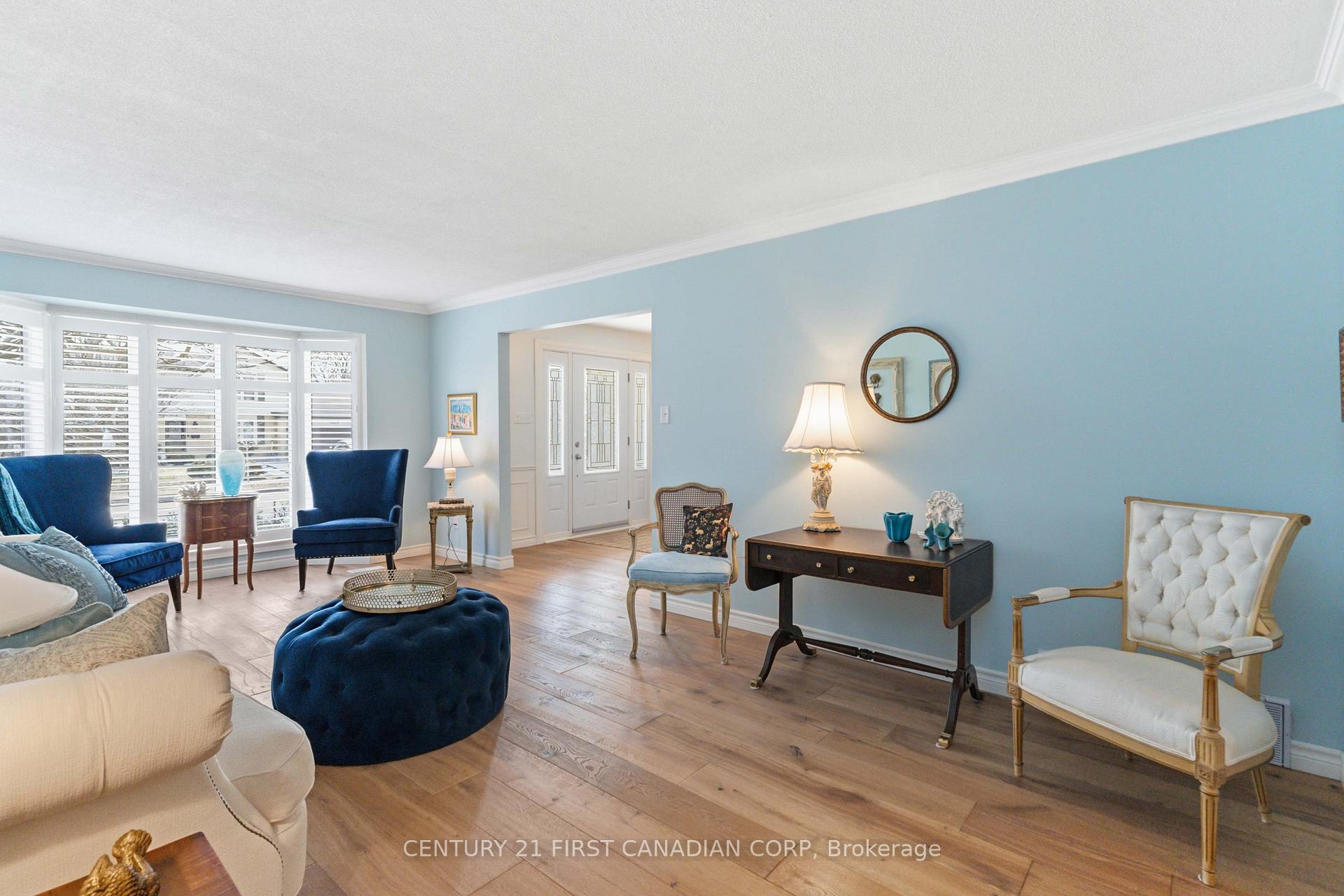 Photo 9 of 1080 Viscount Road, London, South M — HOMEH