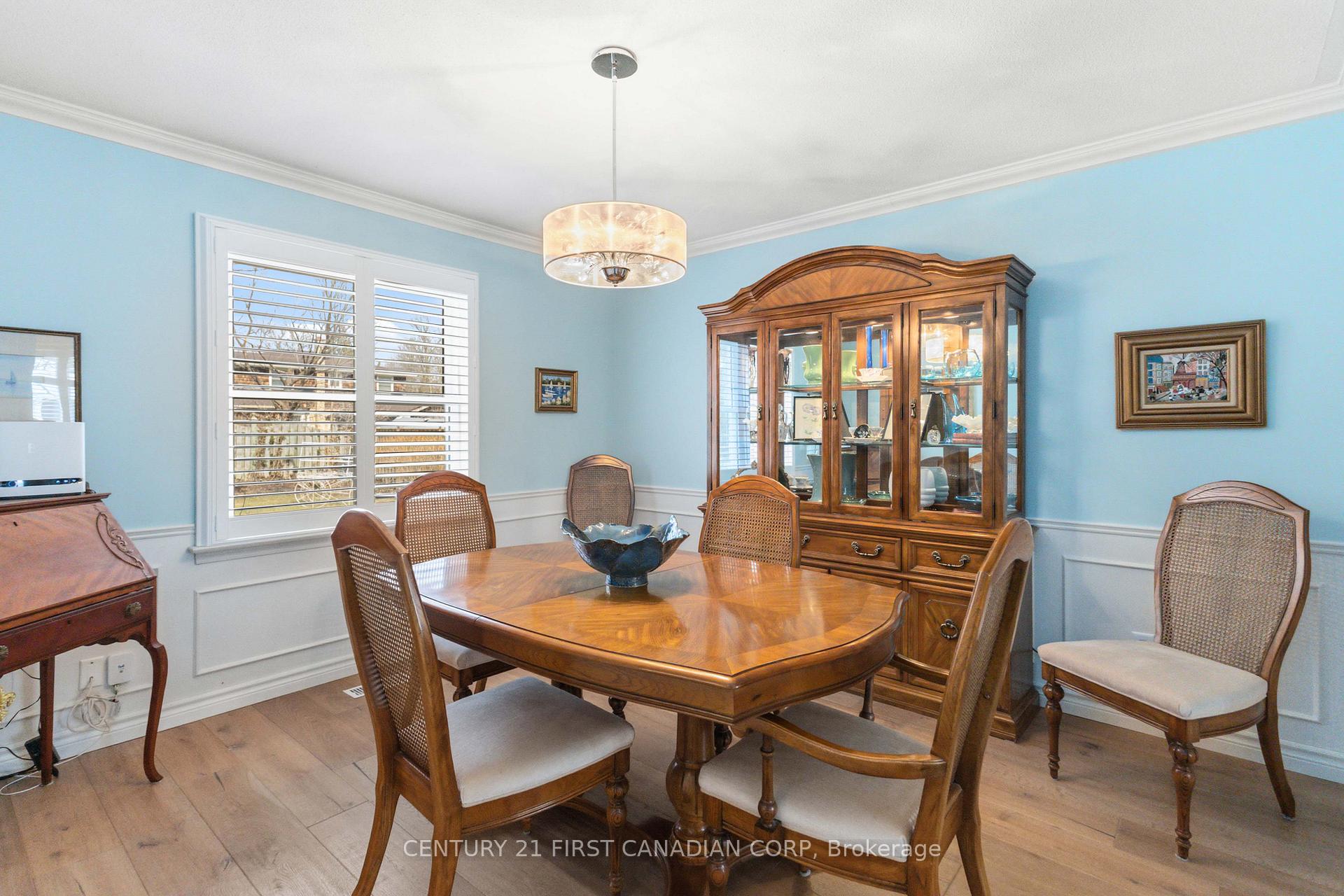 Photo 12 of 1080 Viscount Road, London, South M — HOMEH