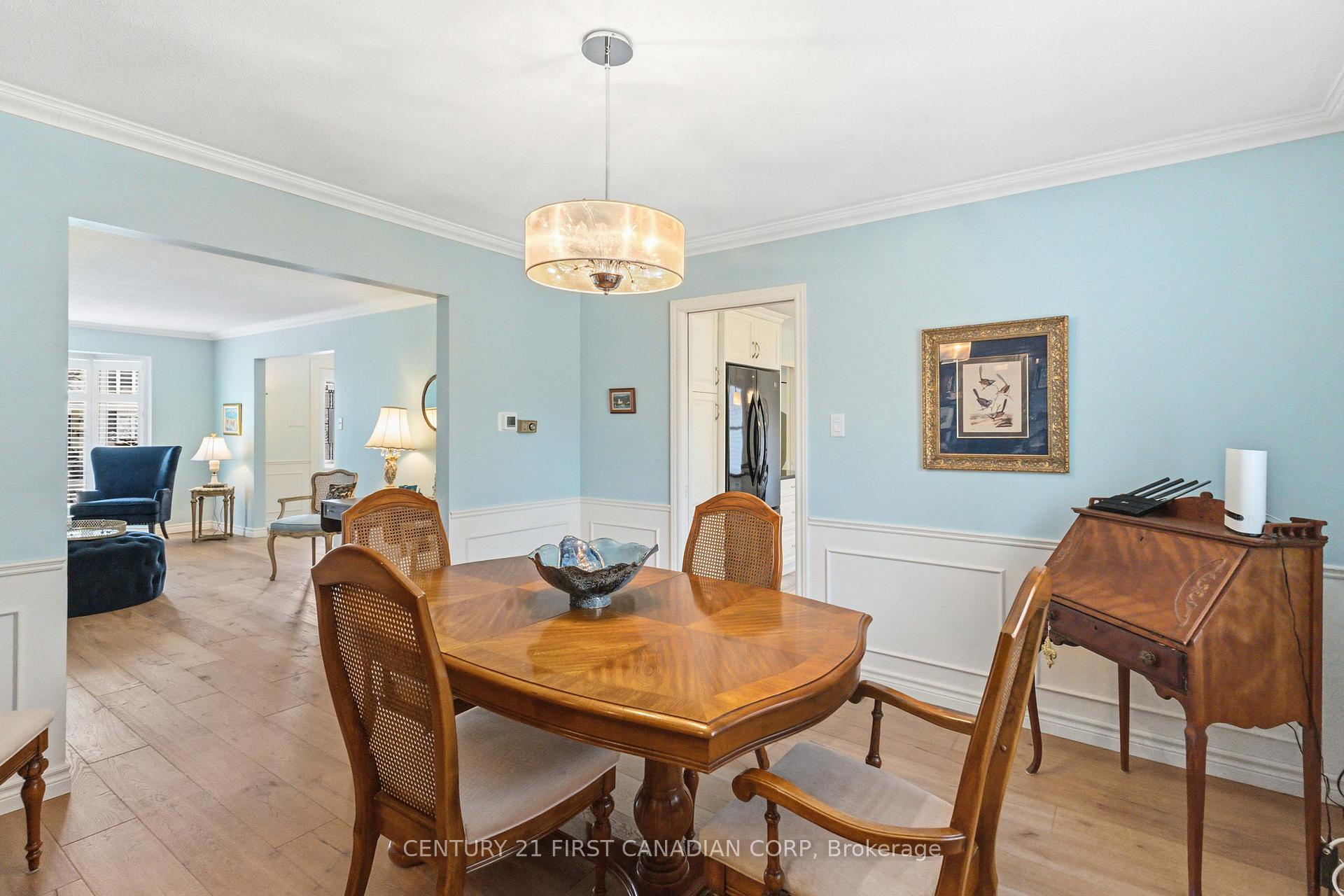 Photo 14 of 1080 Viscount Road, London, South M — HOMEH