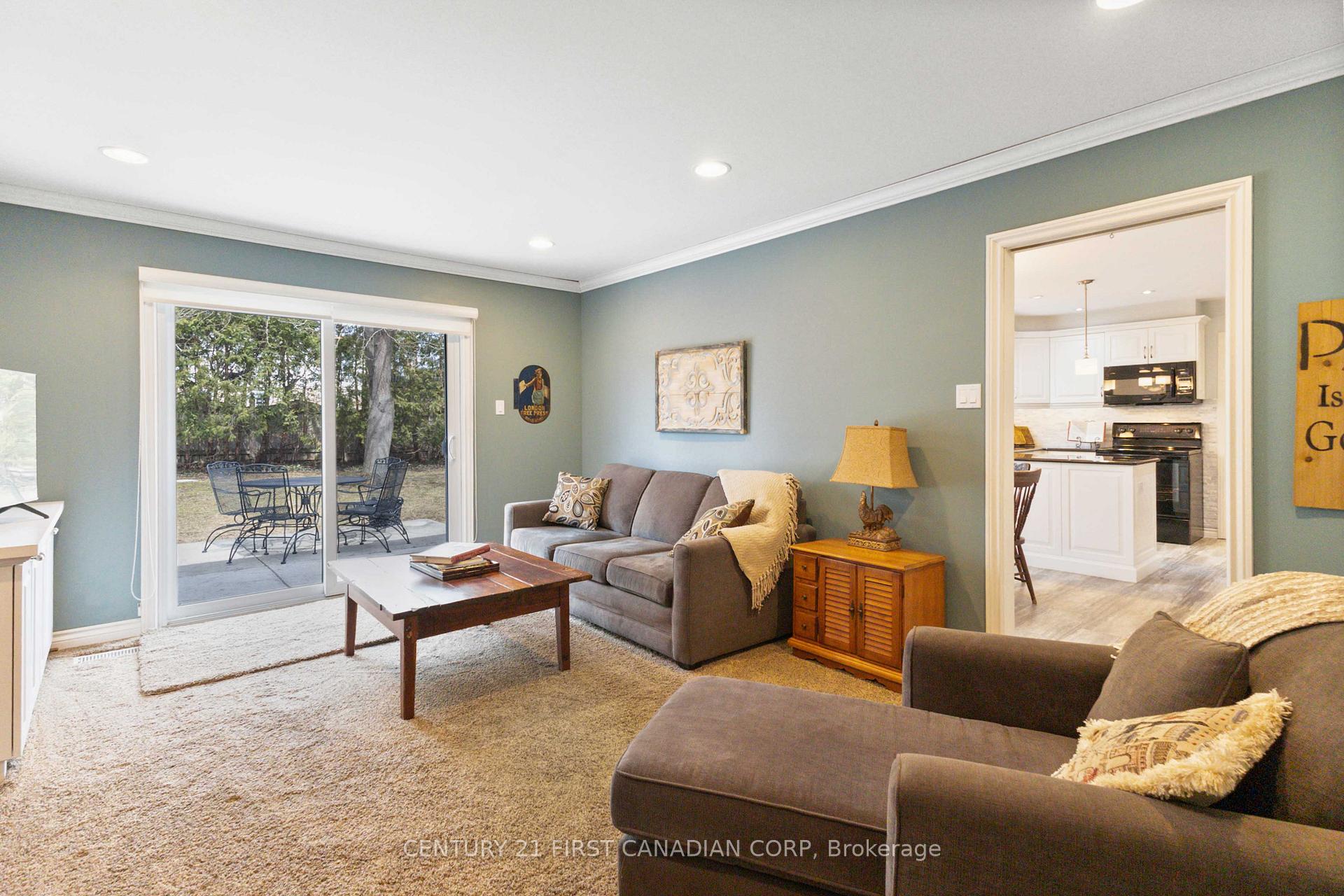 Photo 16 of 1080 Viscount Road, London, South M — HOMEH