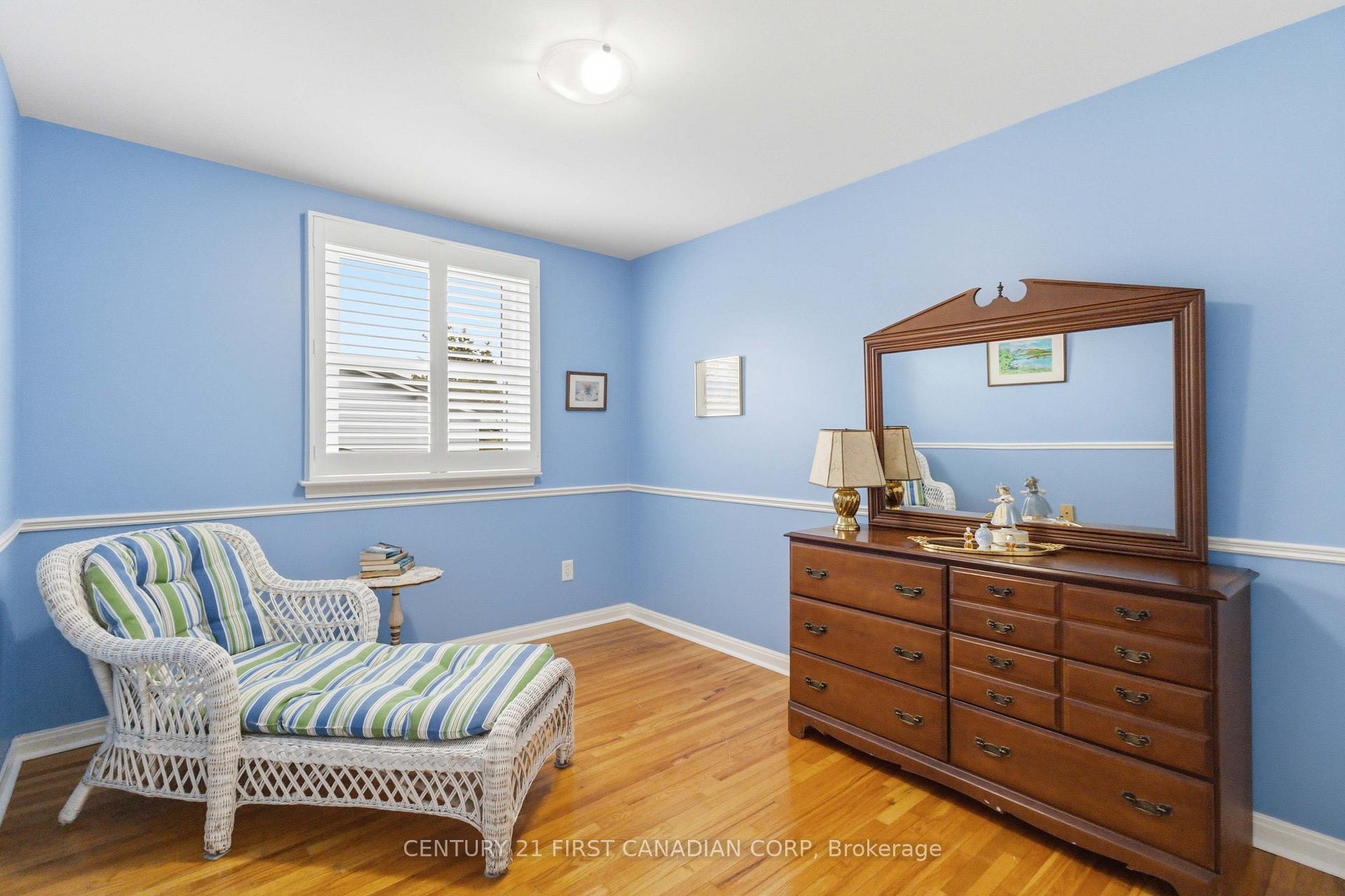 Photo 36 of 1080 Viscount Road, London, South M — HOMEH