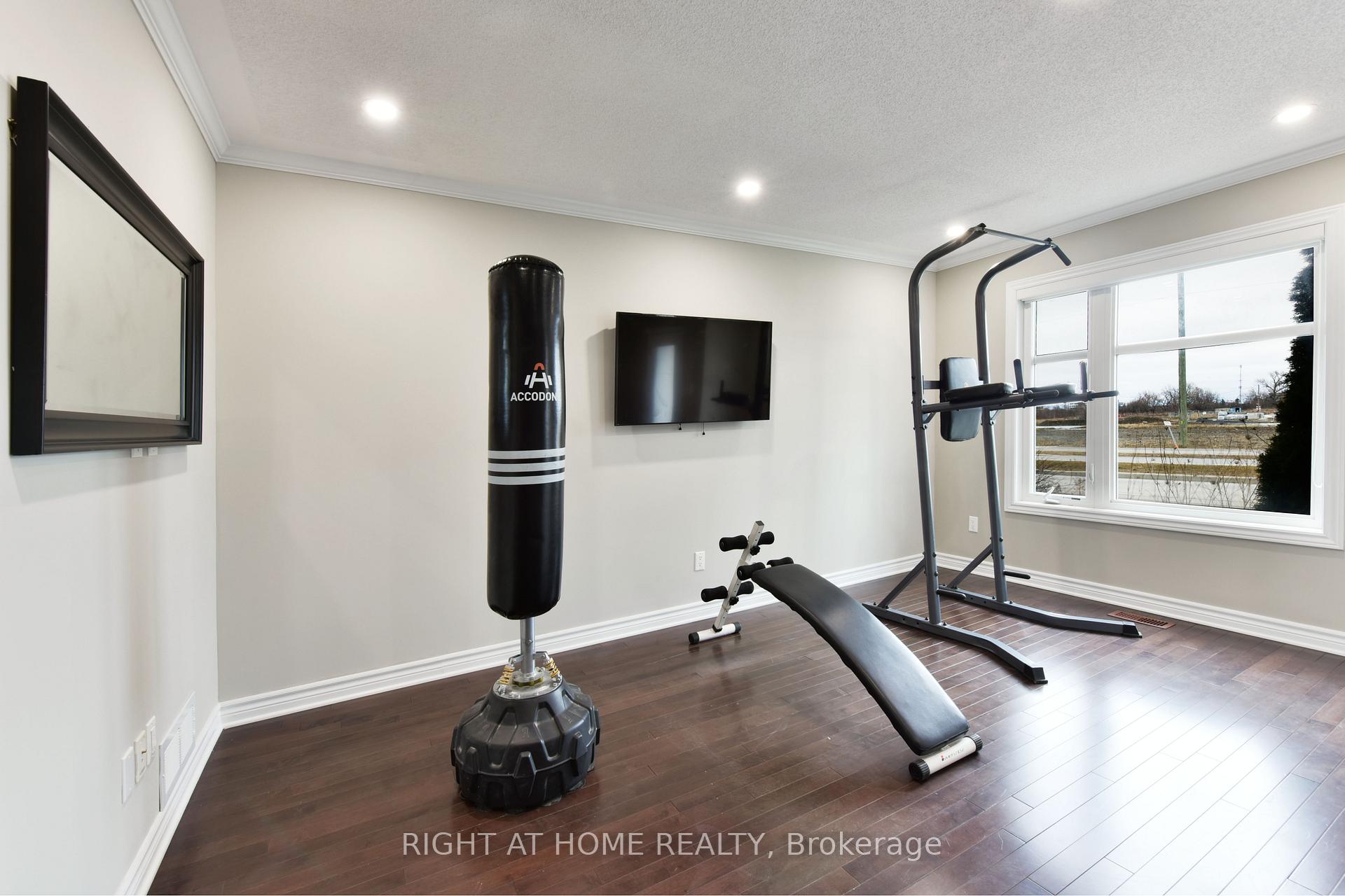Photo 3 of 520 Silvertip Lane, Ottawa, Kanata - Kanata Lakes/Heritage Hills — HOMEH