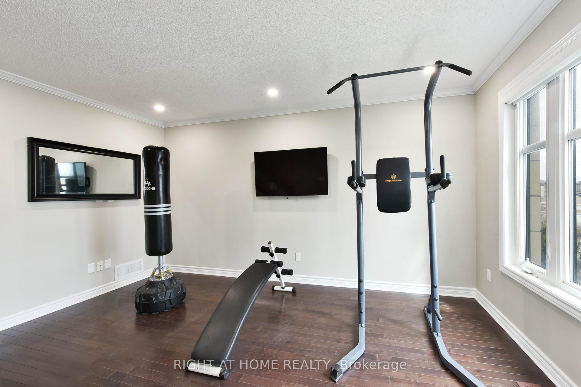 Photo 4 of 520 Silvertip Lane, Ottawa, Kanata - Kanata Lakes/Heritage Hills — HOMEH