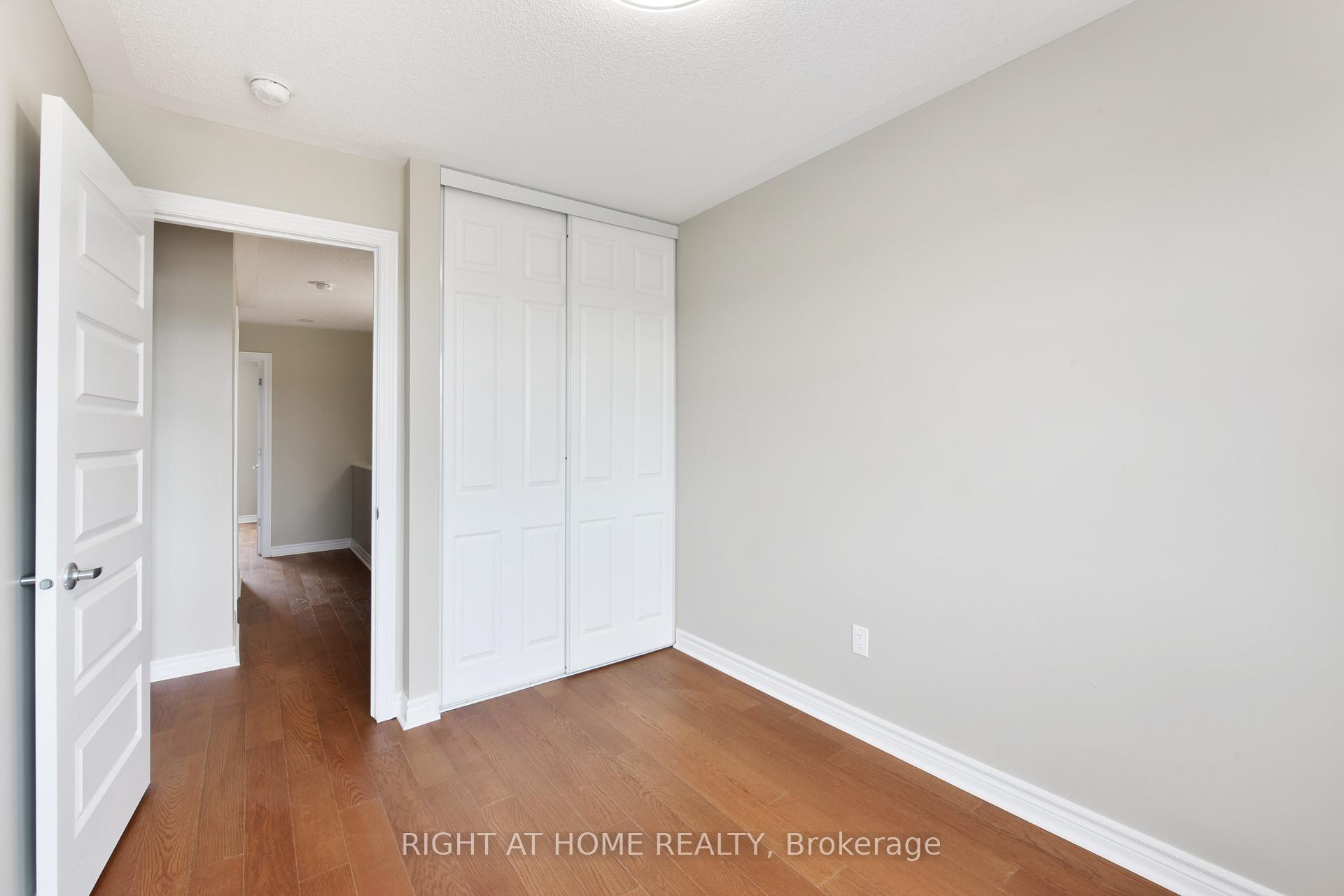Photo 30 of 520 Silvertip Lane, Ottawa, Kanata - Kanata Lakes/Heritage Hills — HOMEH
