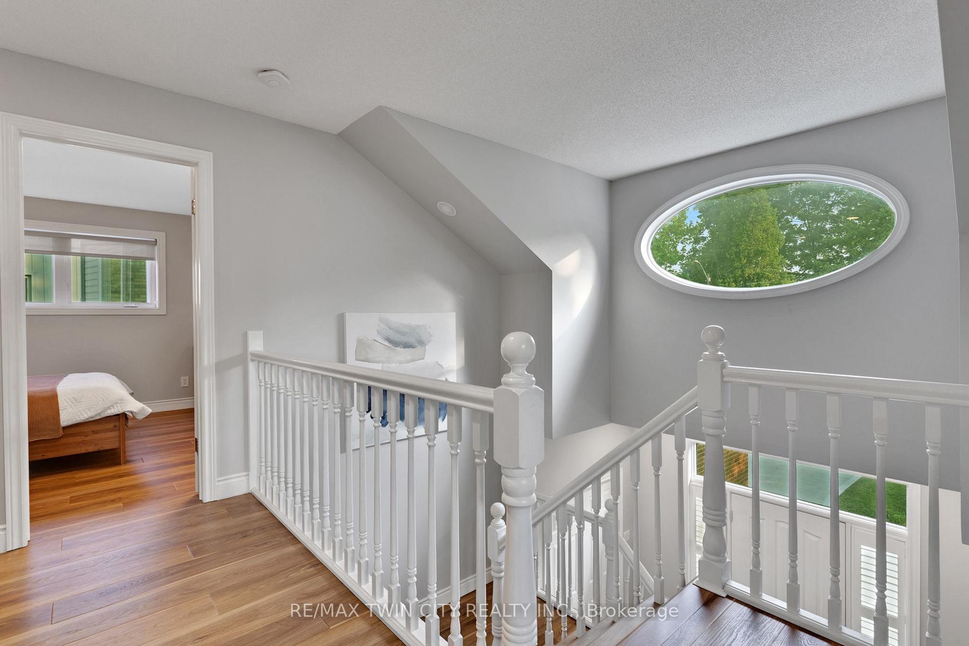 Photo 26 of 600 Coppercroft Court, Waterloo, Colonial Acres — HOMEH