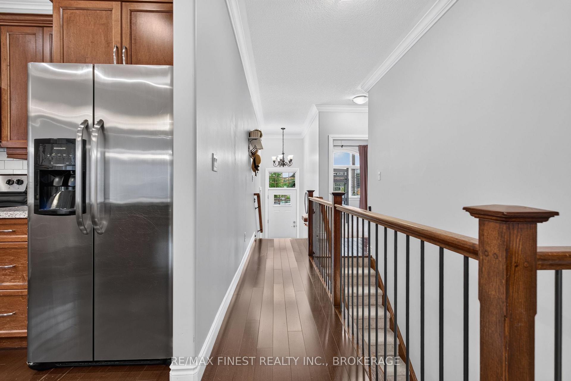 Photo 4 of 28 Park Crescent, Loyalist, Amherstview — HOMEH