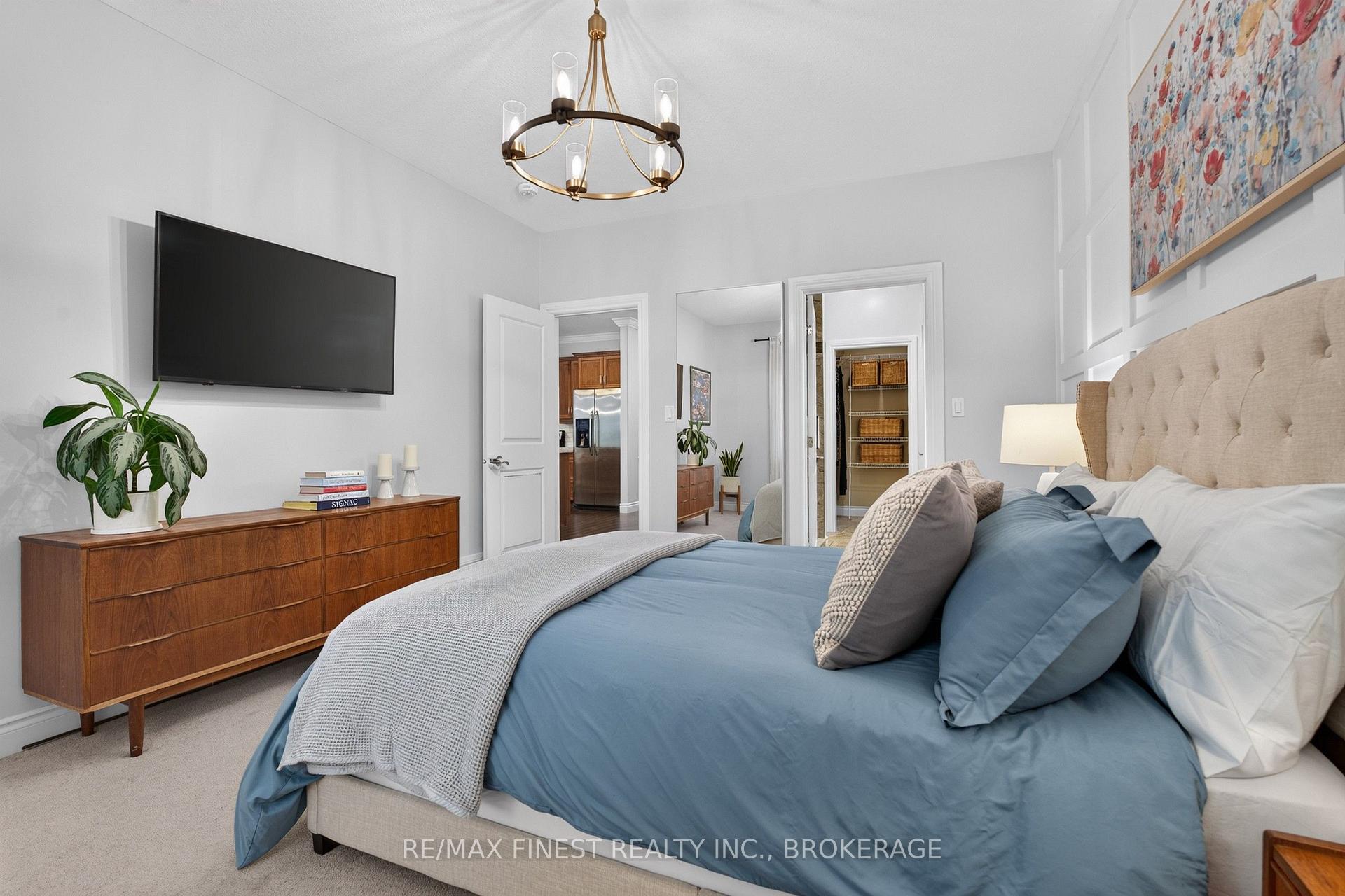 Photo 10 of 28 Park Crescent, Loyalist, Amherstview — HOMEH