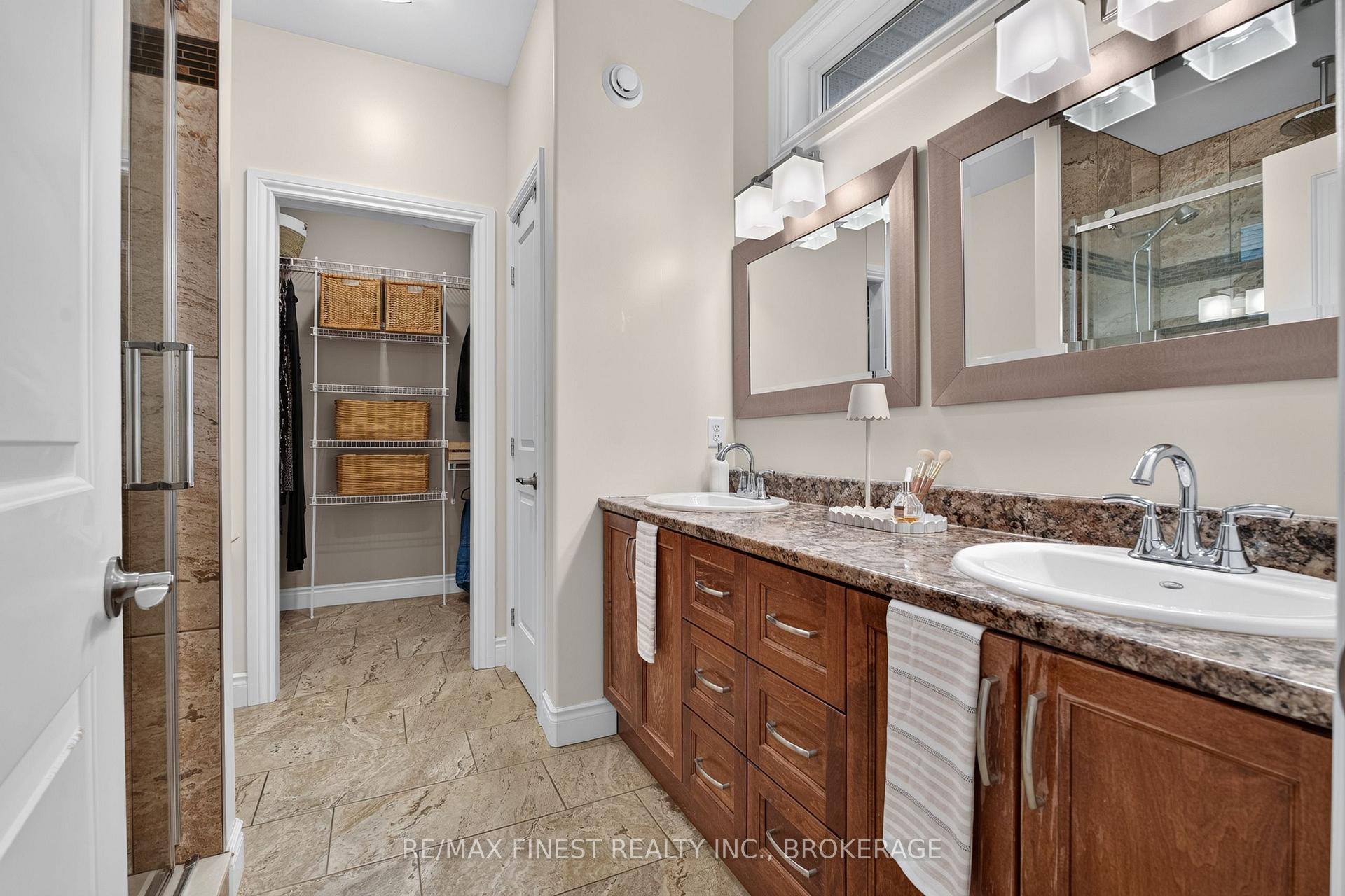 Photo 11 of 28 Park Crescent, Loyalist, Amherstview — HOMEH