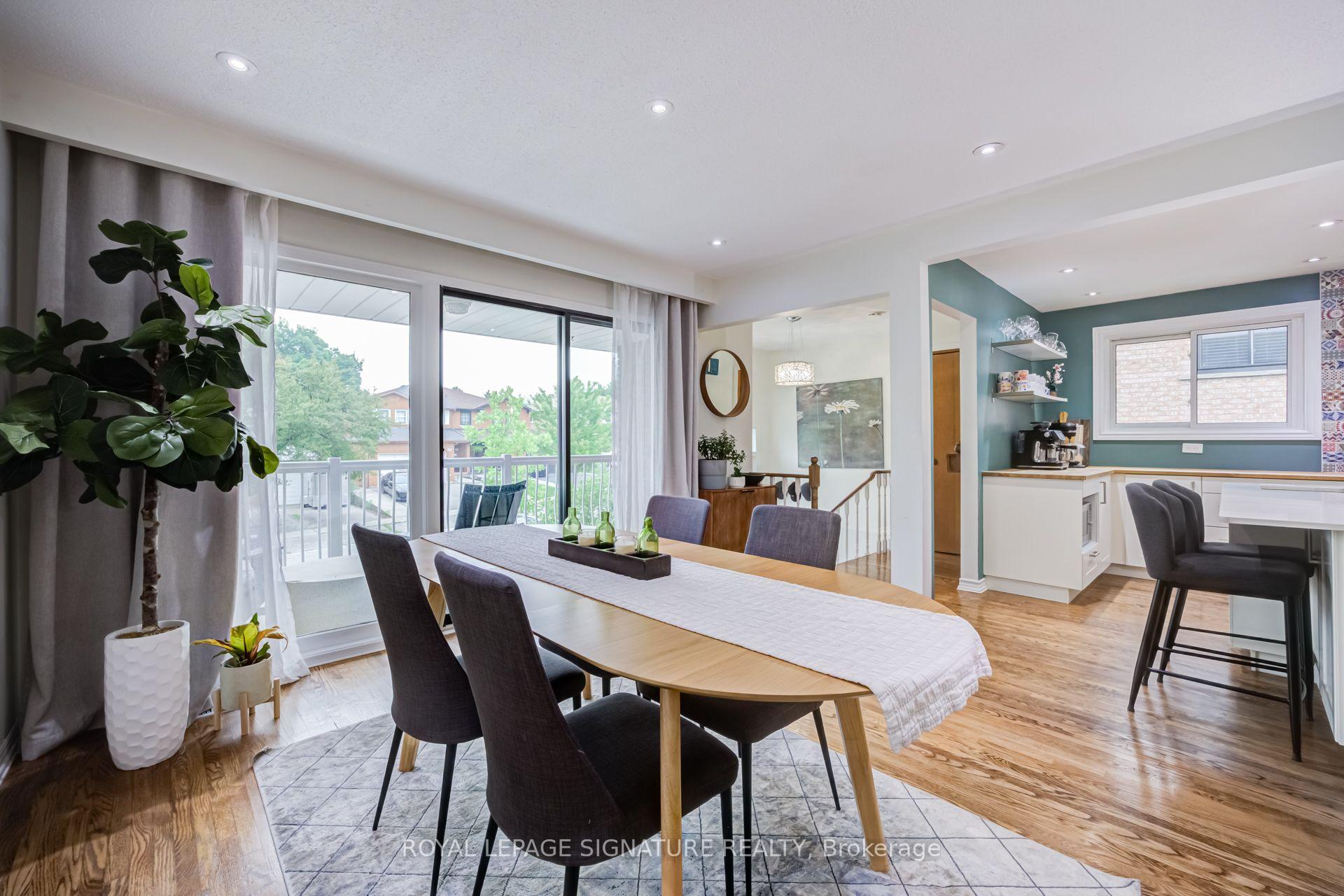 Photo 5 of 199 Chalfield Lane, Mississauga, Rathwood — HOMEH