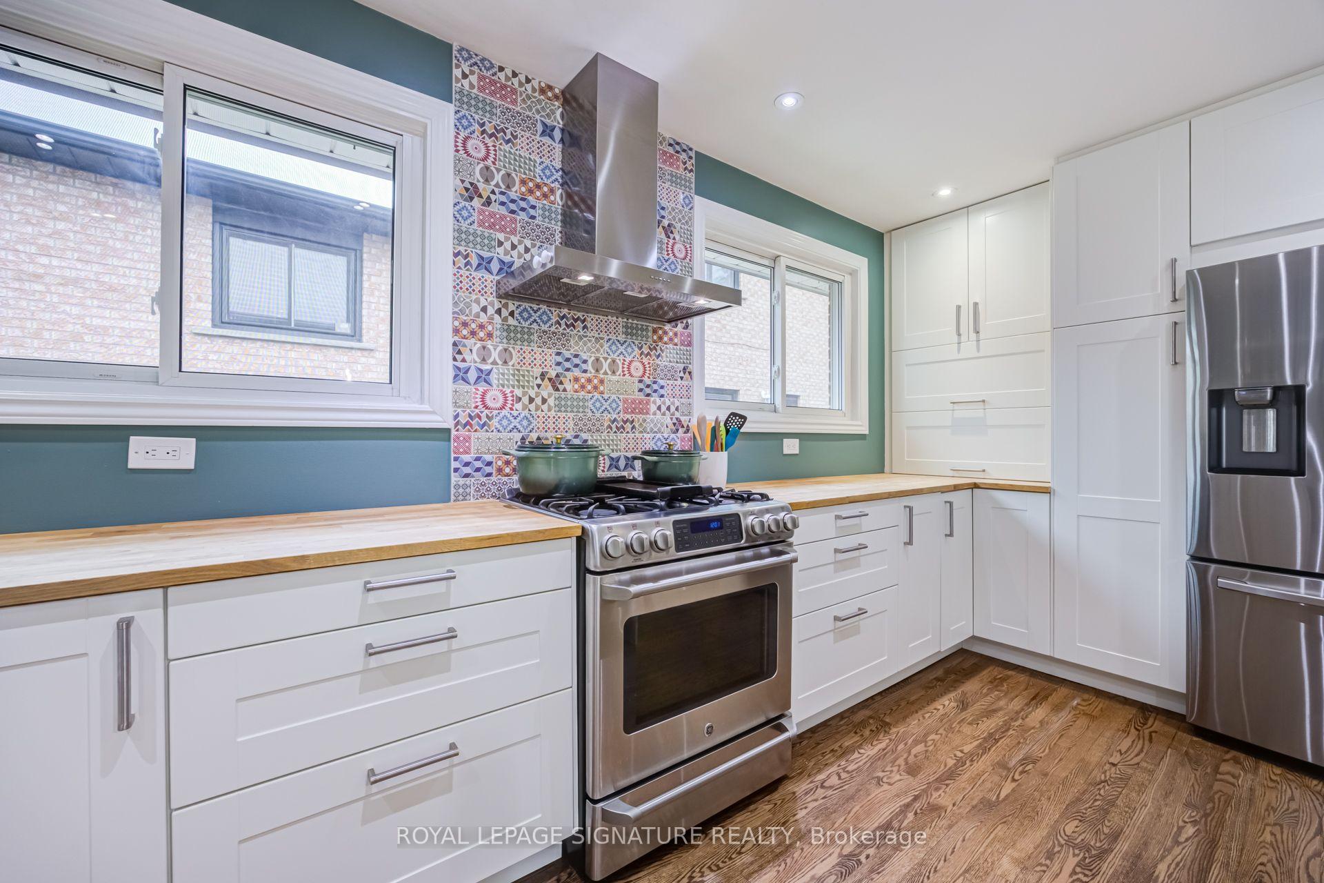 Photo 8 of 199 Chalfield Lane, Mississauga, Rathwood — HOMEH