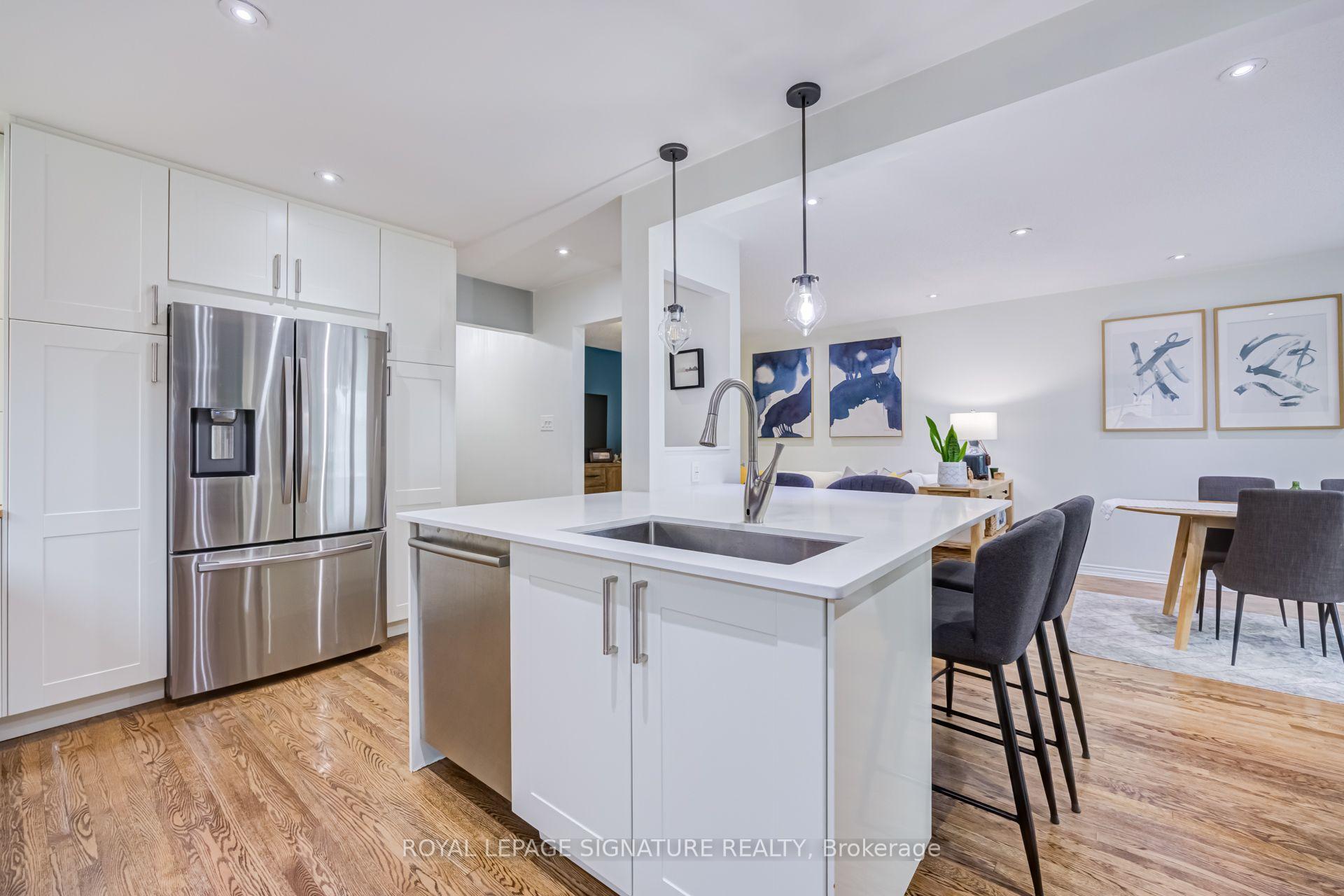 Photo 9 of 199 Chalfield Lane, Mississauga, Rathwood — HOMEH