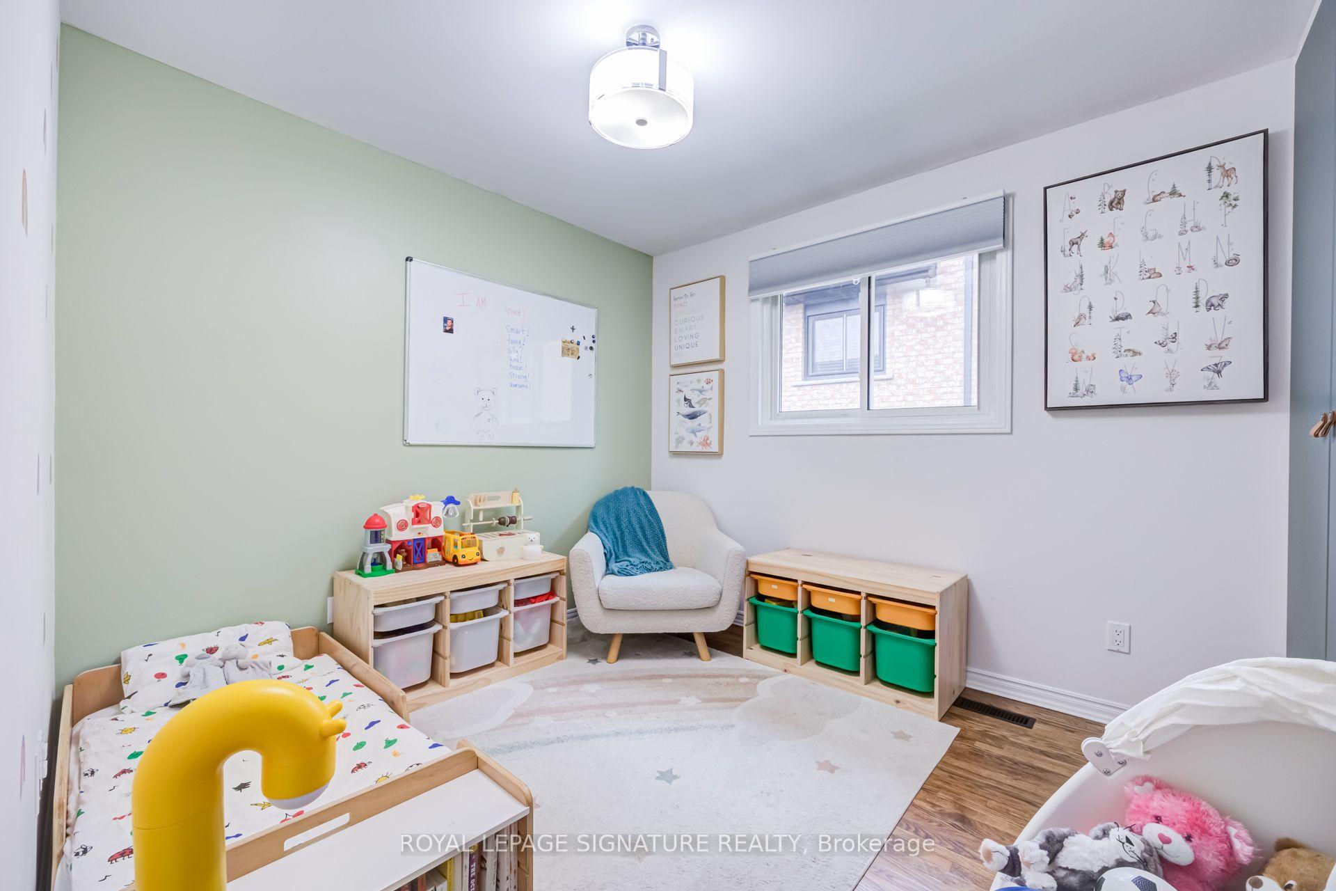 Photo 15 of 199 Chalfield Lane, Mississauga, Rathwood — HOMEH