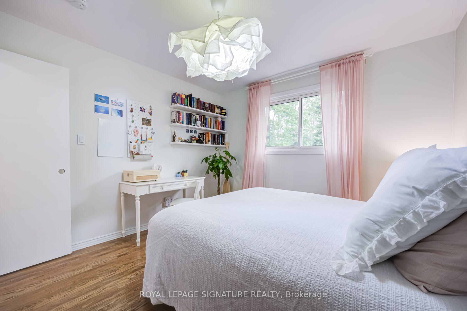 Photo 18 of 199 Chalfield Lane, Mississauga, Rathwood — HOMEH
