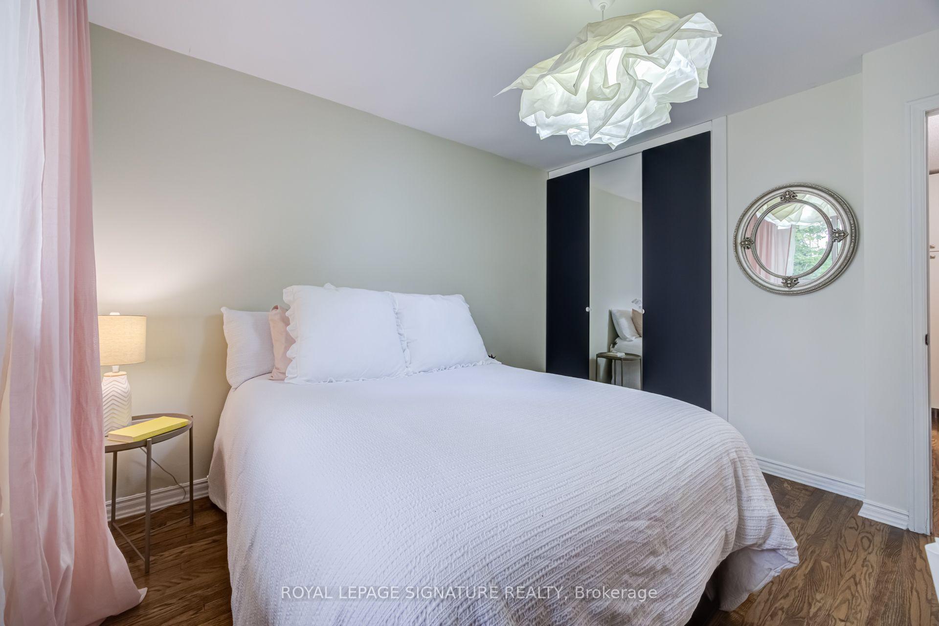 Photo 19 of 199 Chalfield Lane, Mississauga, Rathwood — HOMEH
