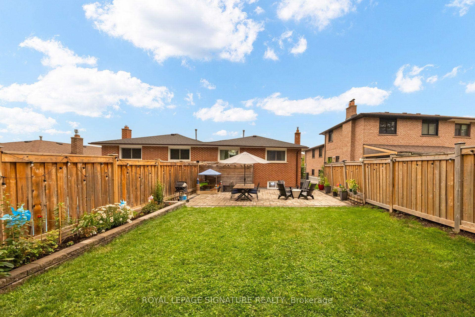 Photo 40 of 199 Chalfield Lane, Mississauga, Rathwood — HOMEH