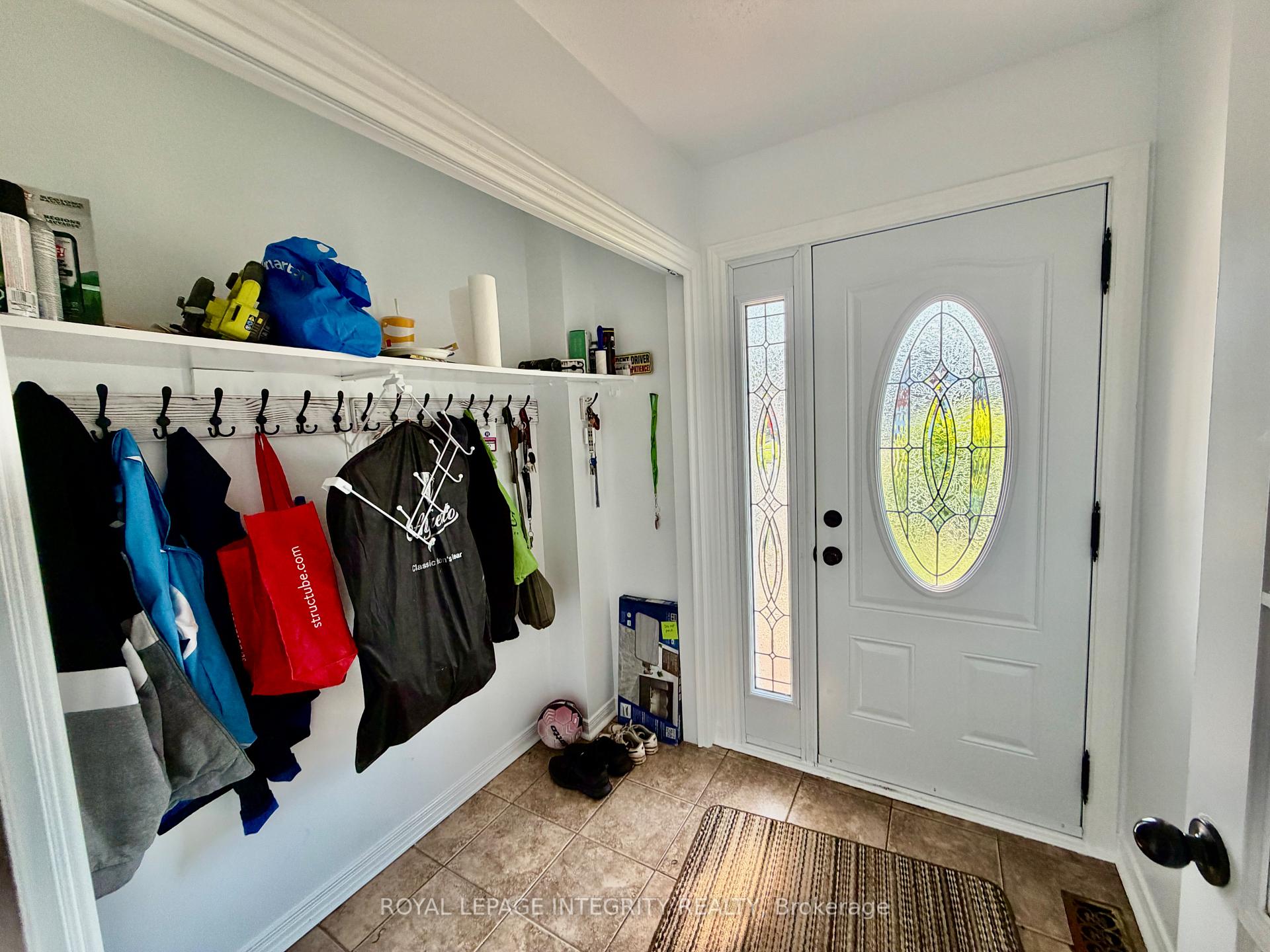 Photo 3 of 1039 Karsh Drive, Ottawa, Hunt Club Park — HOMEH