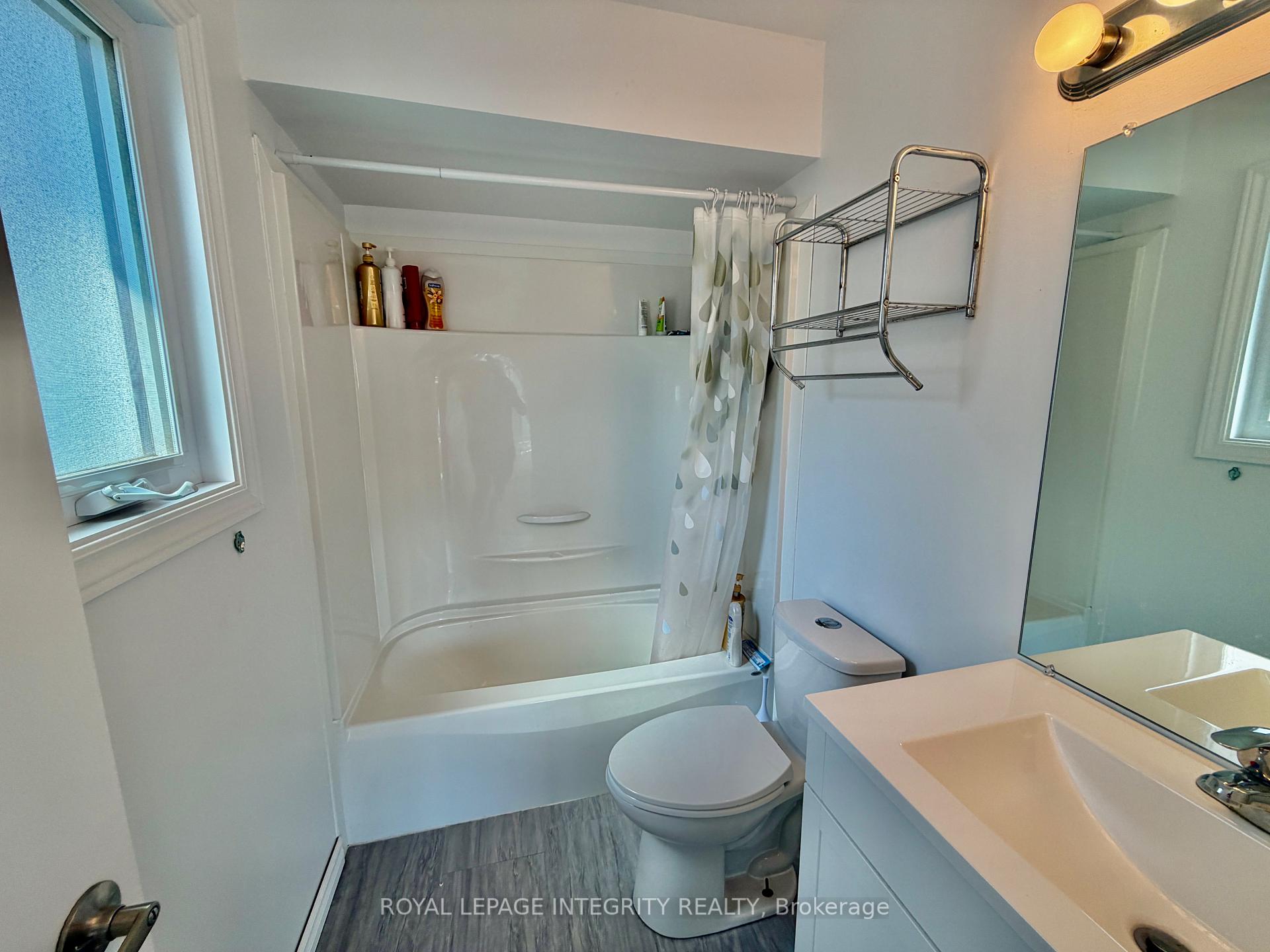 Photo 22 of 1039 Karsh Drive, Ottawa, Hunt Club Park — HOMEH