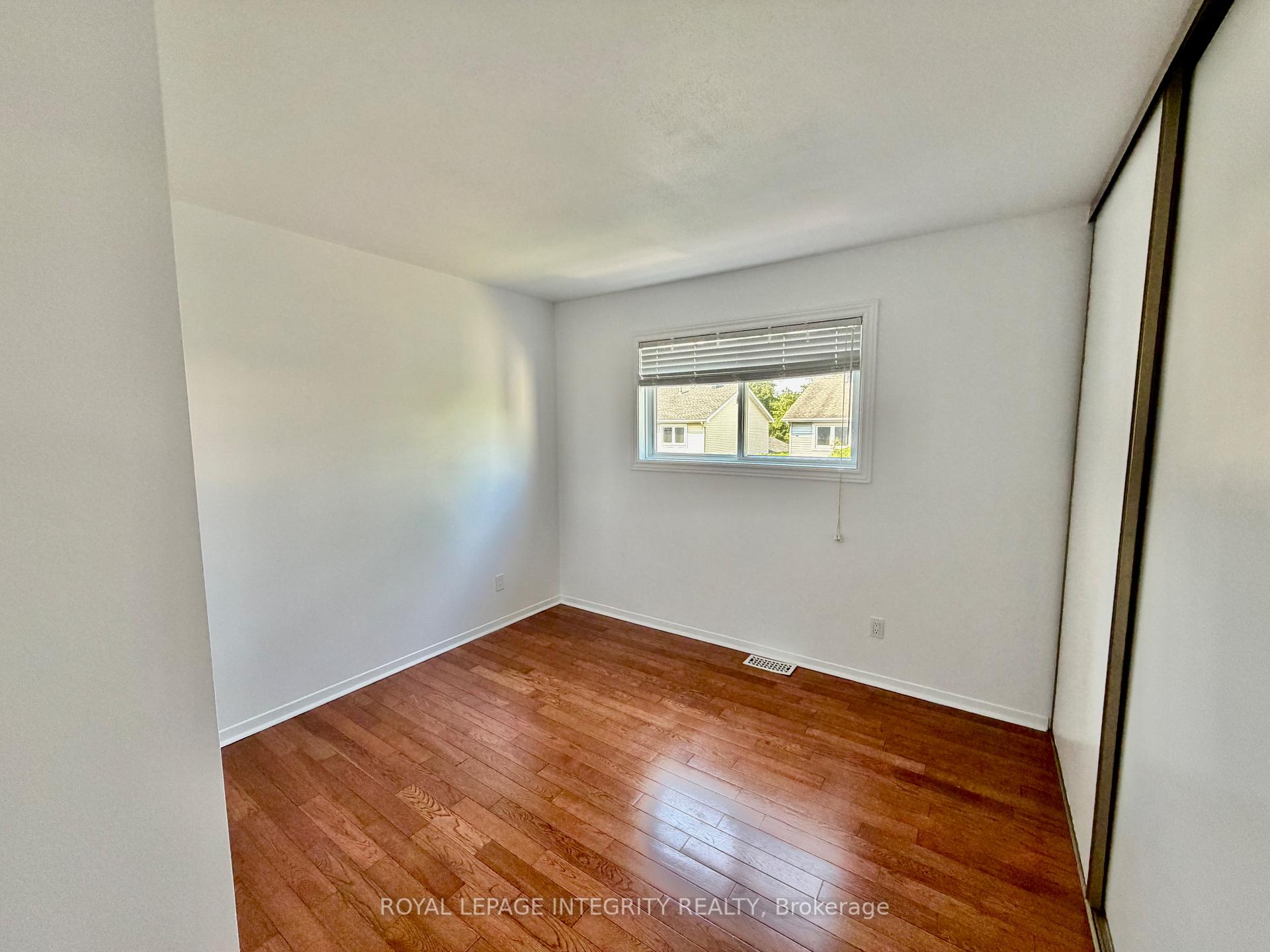 Photo 26 of 1039 Karsh Drive, Ottawa, Hunt Club Park — HOMEH