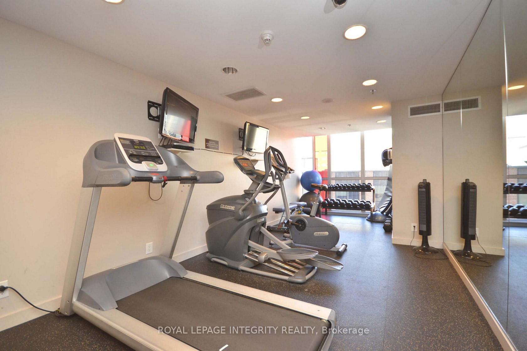 Photo 12 of Unit 1612, 324 Laurier Avenue W, Ottawa, Ottawa Centre — HOMEH