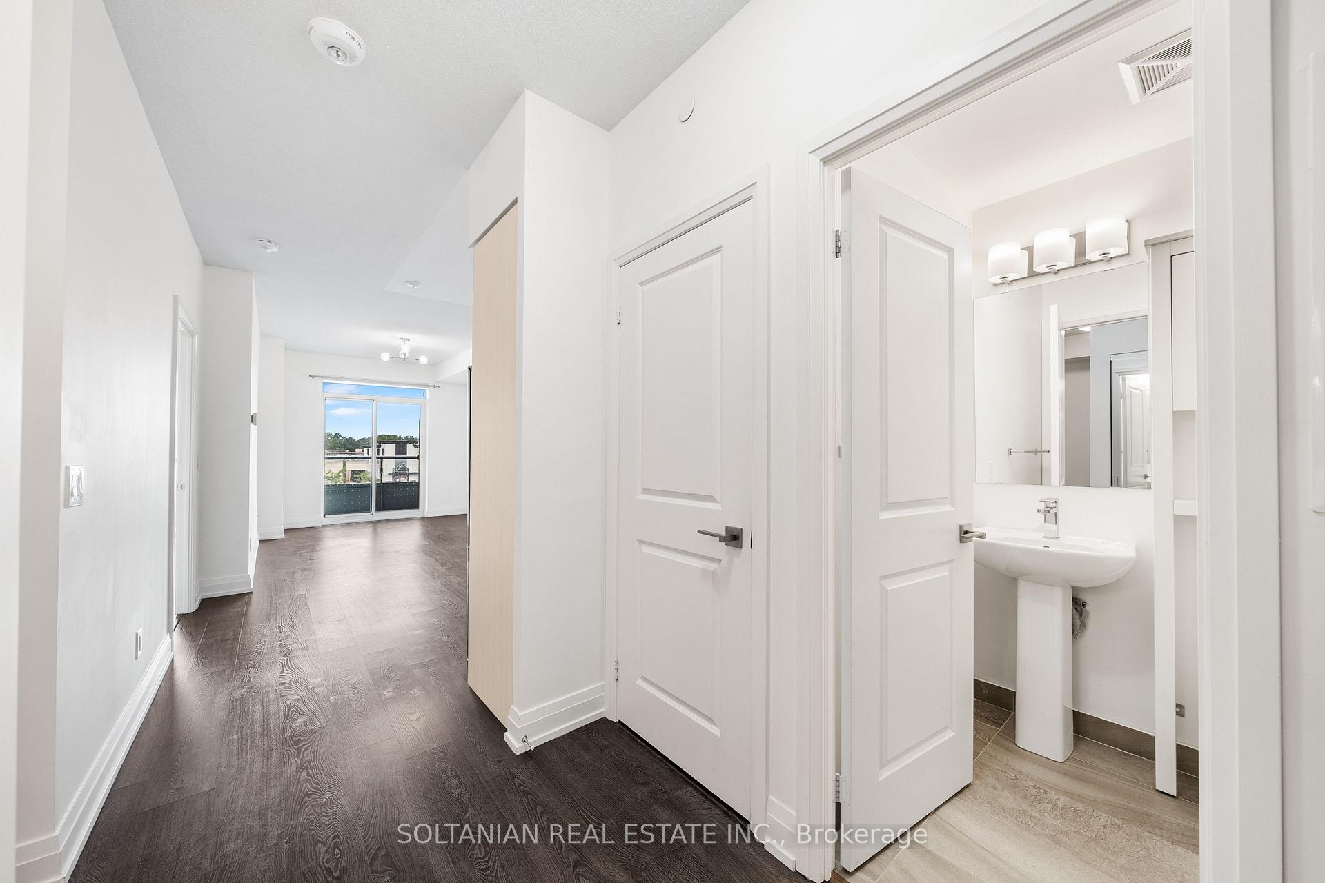 Photo 8 of Unit 520, 591 sheppard Avenue E, North York, Bayview Village — HOMEH