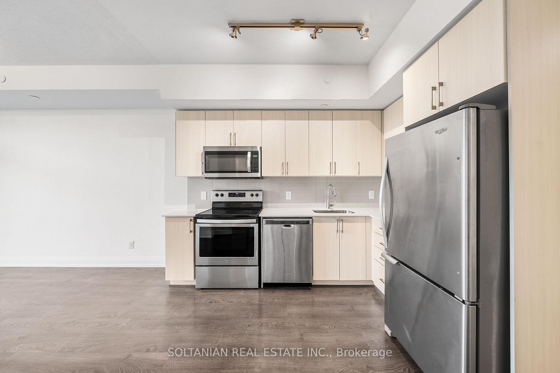 Photo 11 of Unit 520, 591 sheppard Avenue E, North York, Bayview Village — HOMEH