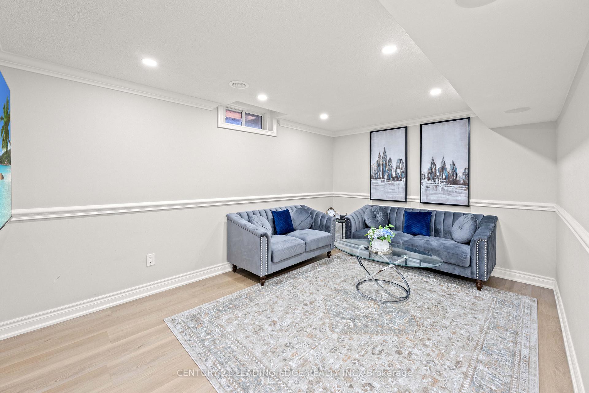 Photo 39 of 6 Freeland Avenue, Clarington, Bowmanville — HOMEH