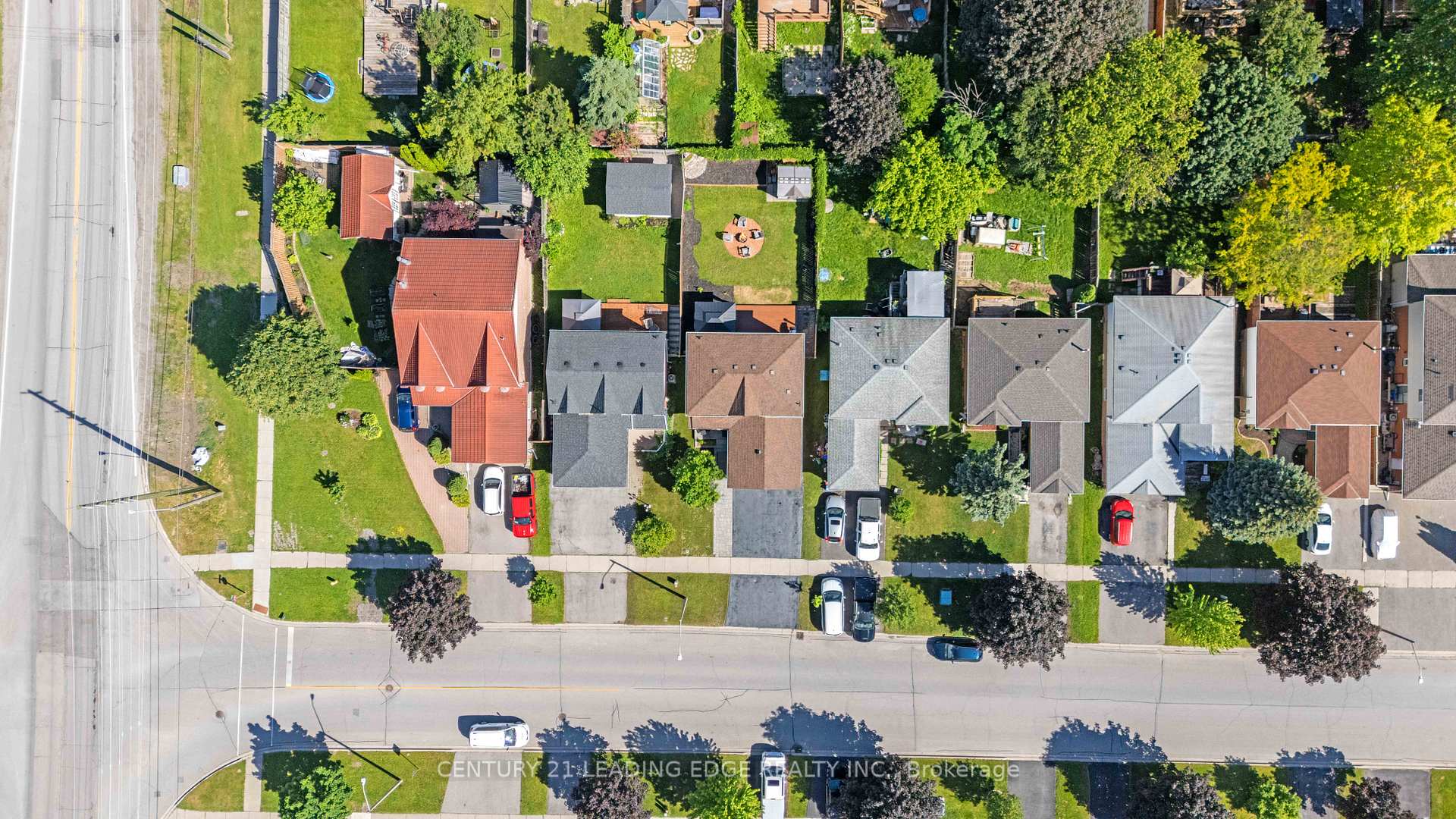 Photo 50 of 6 Freeland Avenue, Clarington, Bowmanville — HOMEH