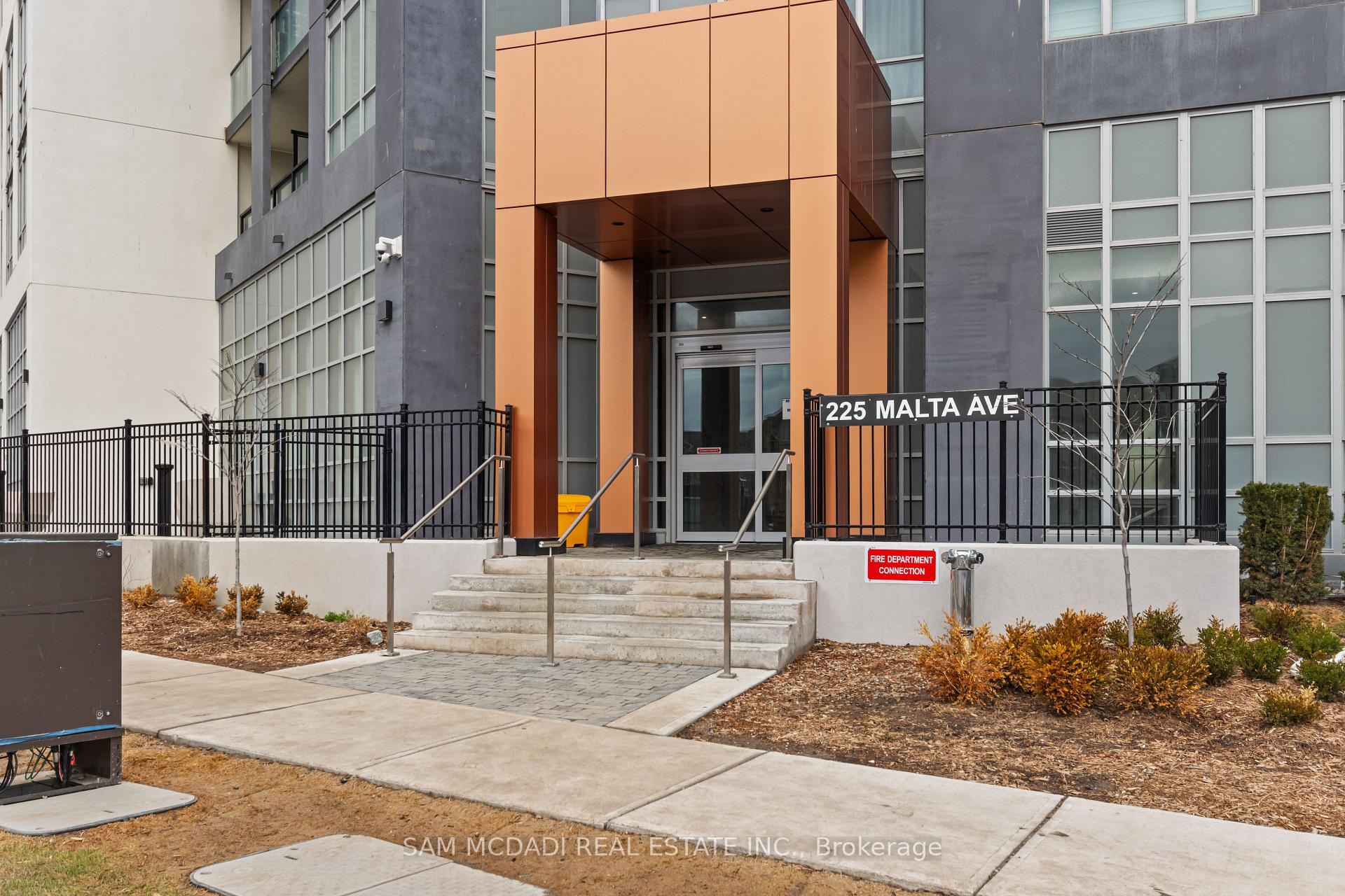 Photo 3 of Unit 706, 225 Malta Avenue, Brampton, Fletcher's Creek South — HOMEH