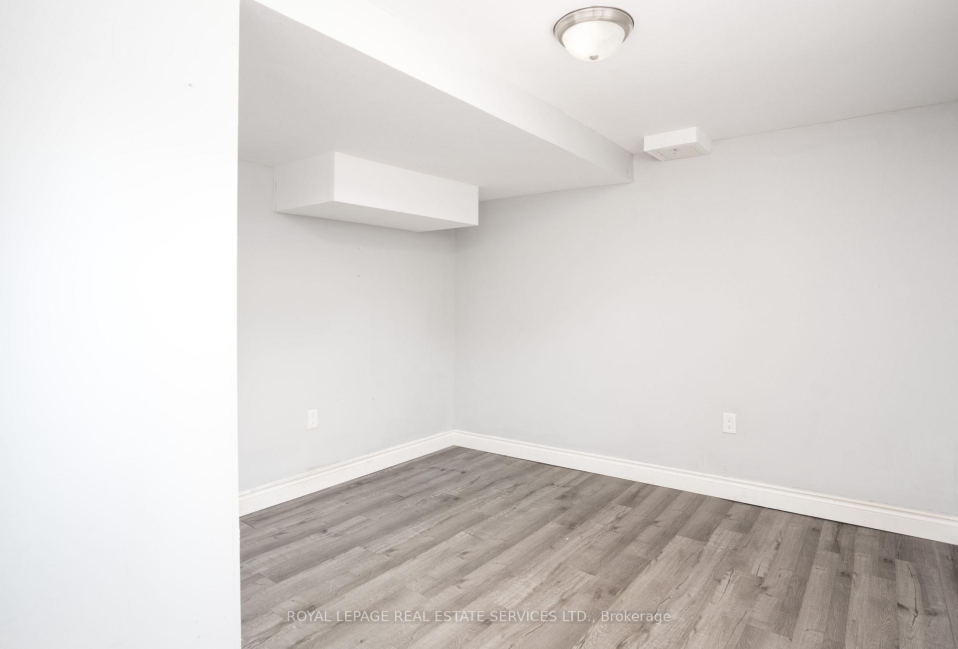 Photo 14 of 70 Rochelle Drive, St. Catharines, Bunting/Linwell — HOMEH