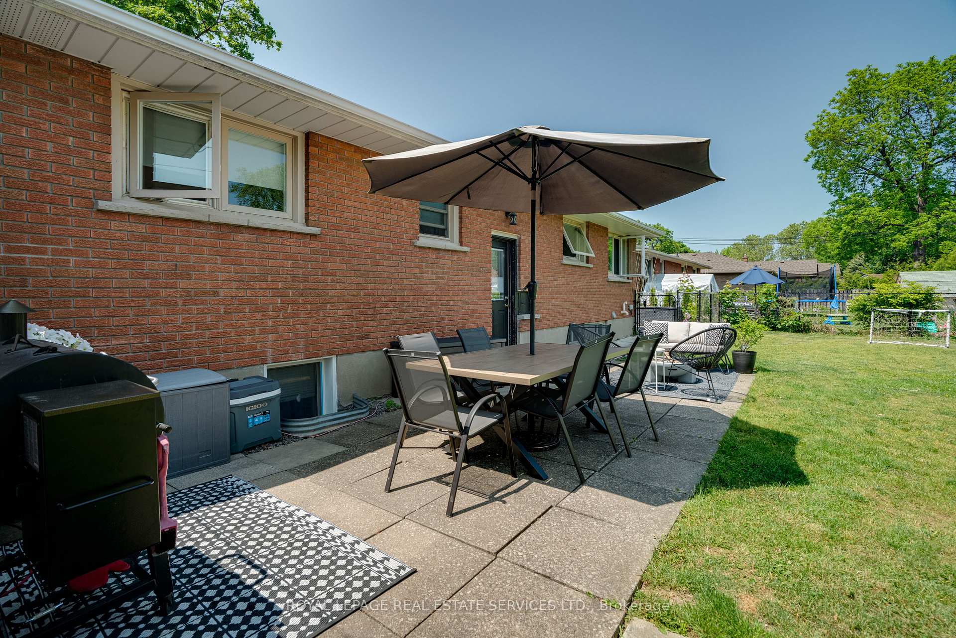 Photo 23 of 70 Rochelle Drive, St. Catharines, Bunting/Linwell — HOMEH