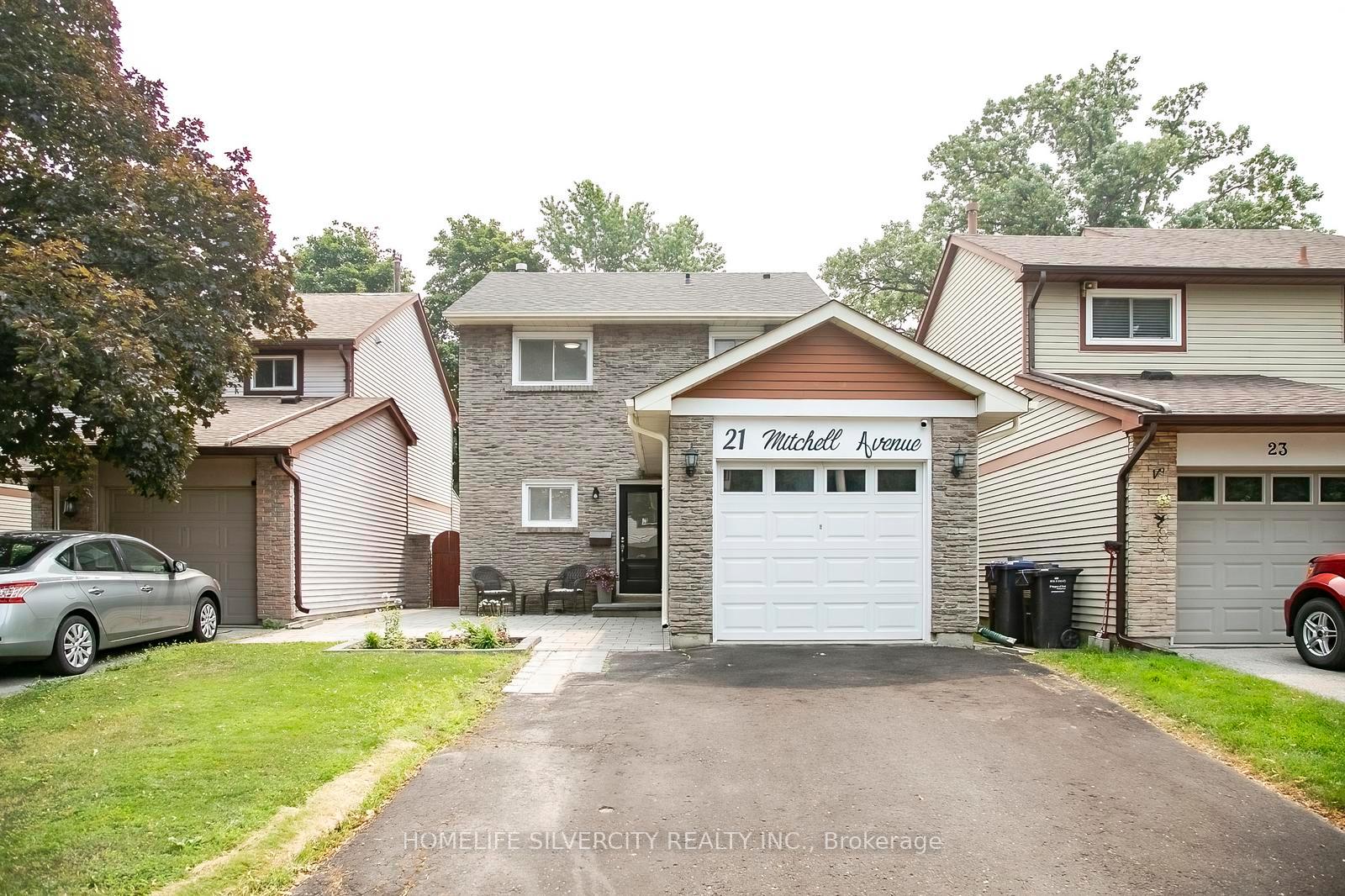 Front of 21 Mitchell Avenue