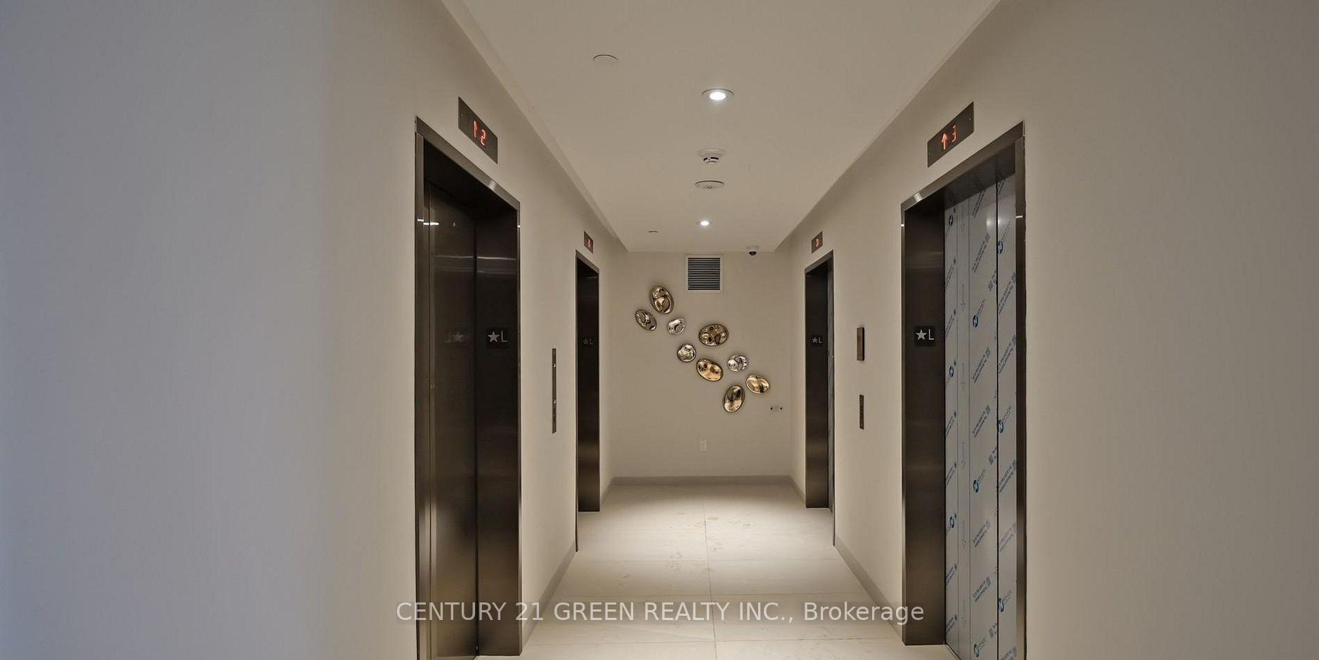 Photo 2 of Unit 516, 1 Fairview Road E, Mississauga, Mississauga Valleys — HOMEH