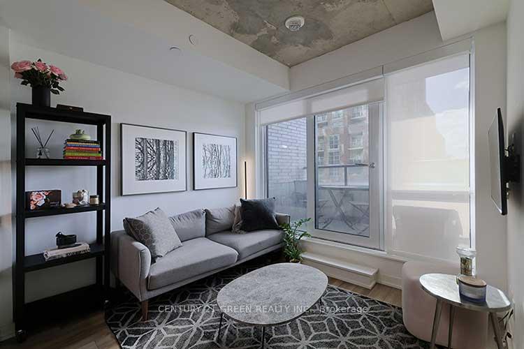 Photo 7 of Unit 516, 1 Fairview Road E, Mississauga, Mississauga Valleys — HOMEH
