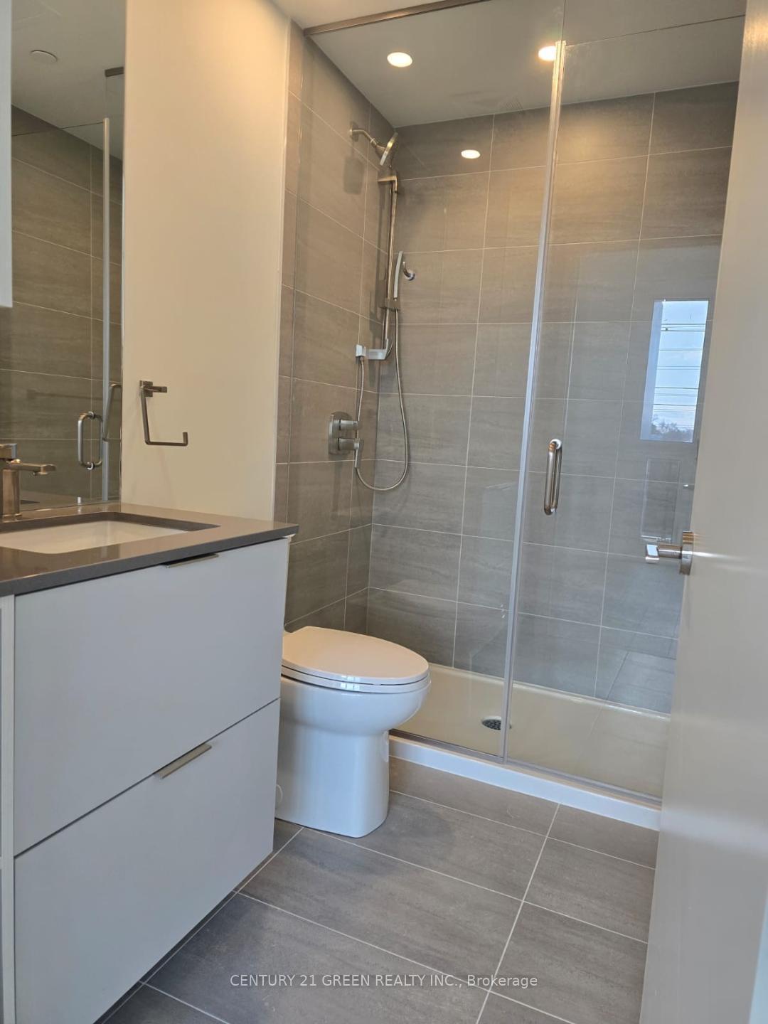 Photo 16 of Unit 516, 1 Fairview Road E, Mississauga, Mississauga Valleys — HOMEH
