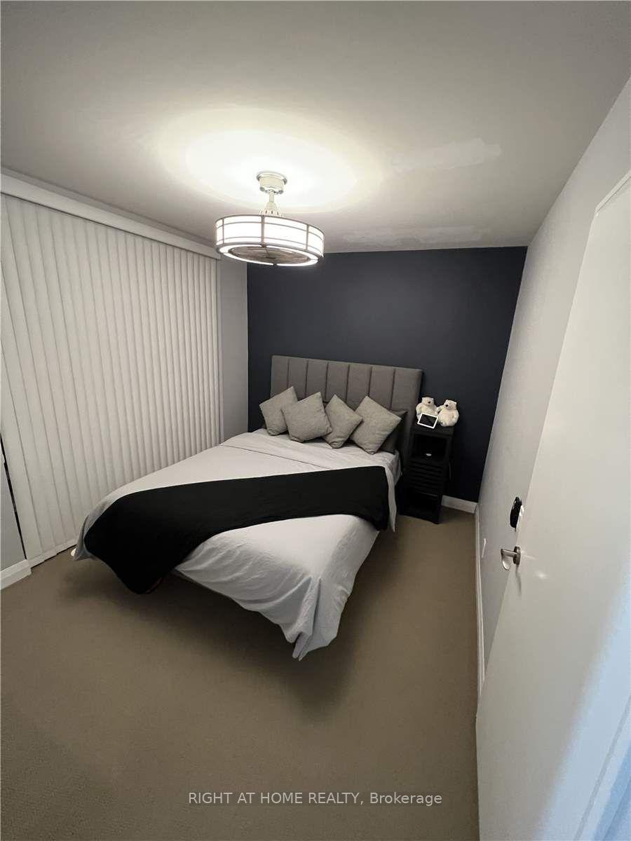 Photo 13 of Unit 1, 15 Valhalla Inn, Etobicoke, Islington-City Centre West — HOMEH