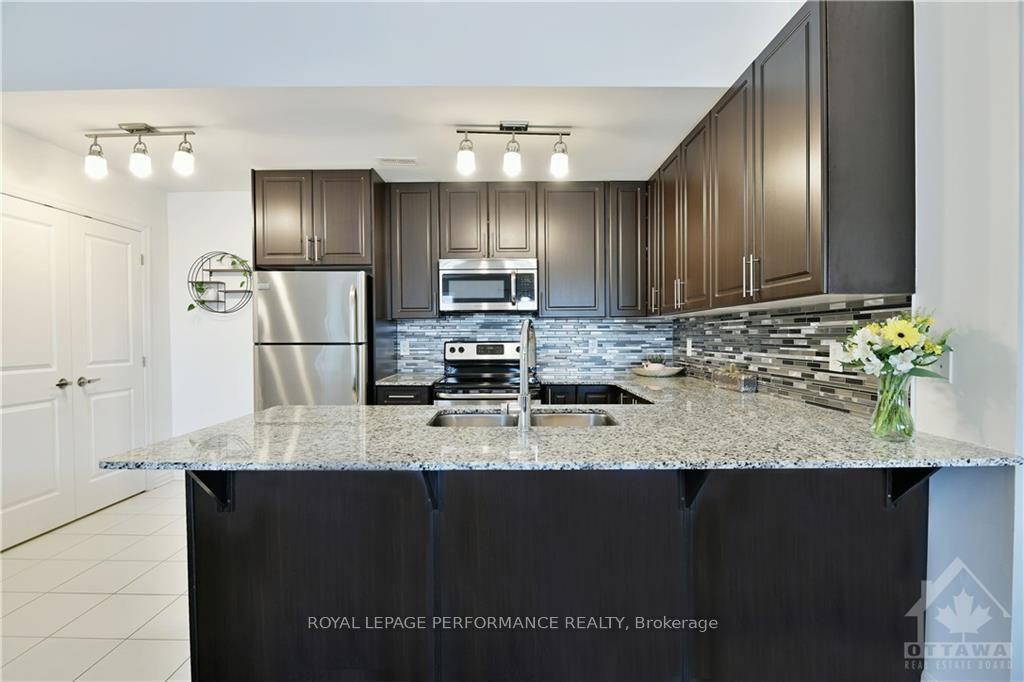 Photo 4 of 284 Big Sky Private, Ottawa, Leitrim — HOMEH