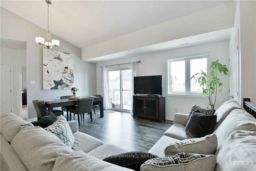 Photo 8 of 284 Big Sky Private, Ottawa, Leitrim — HOMEH