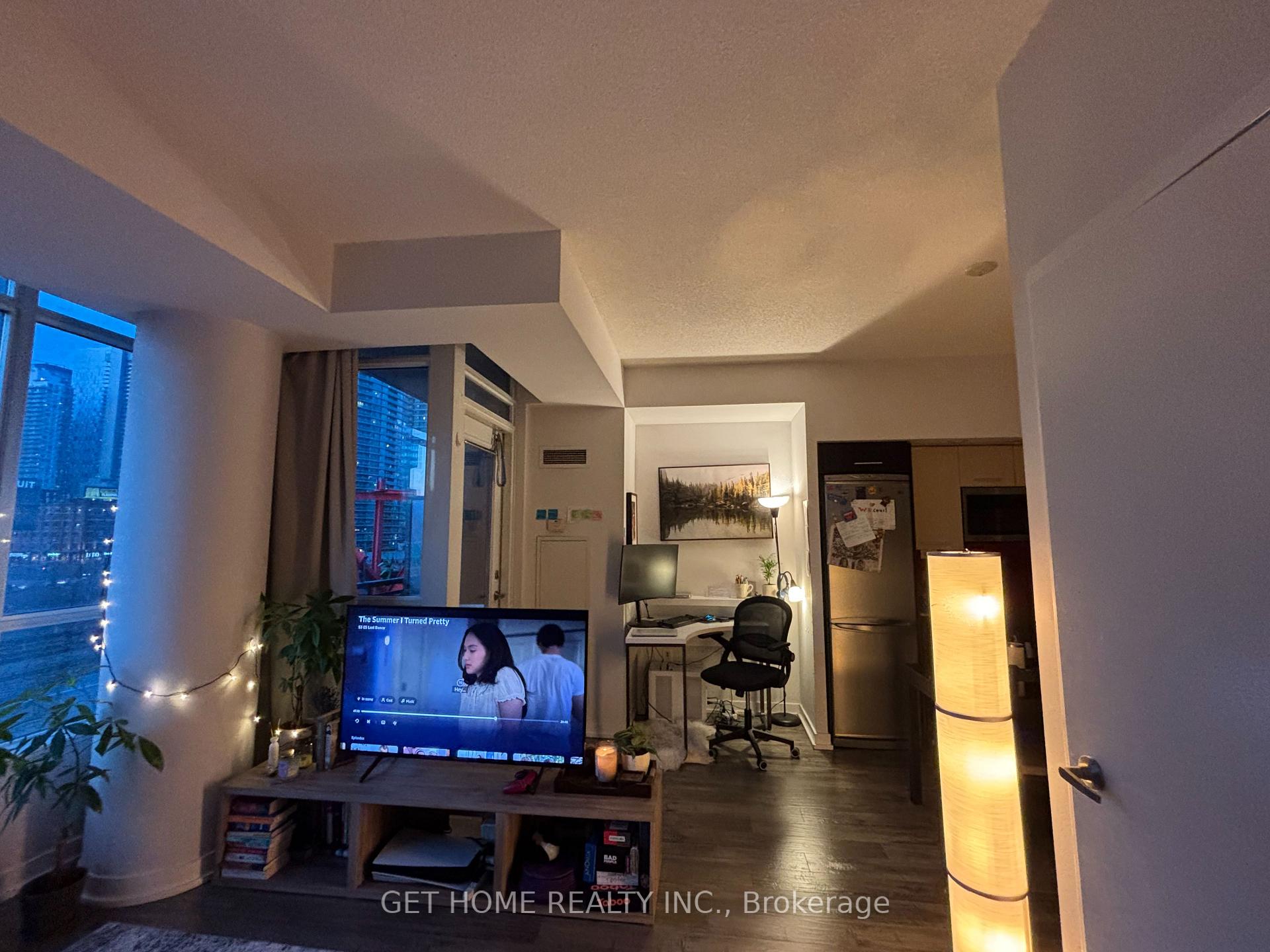 Photo 6 of Unit 318, 8 Telegram Mews, Toronto, Waterfront Communities — HOMEH