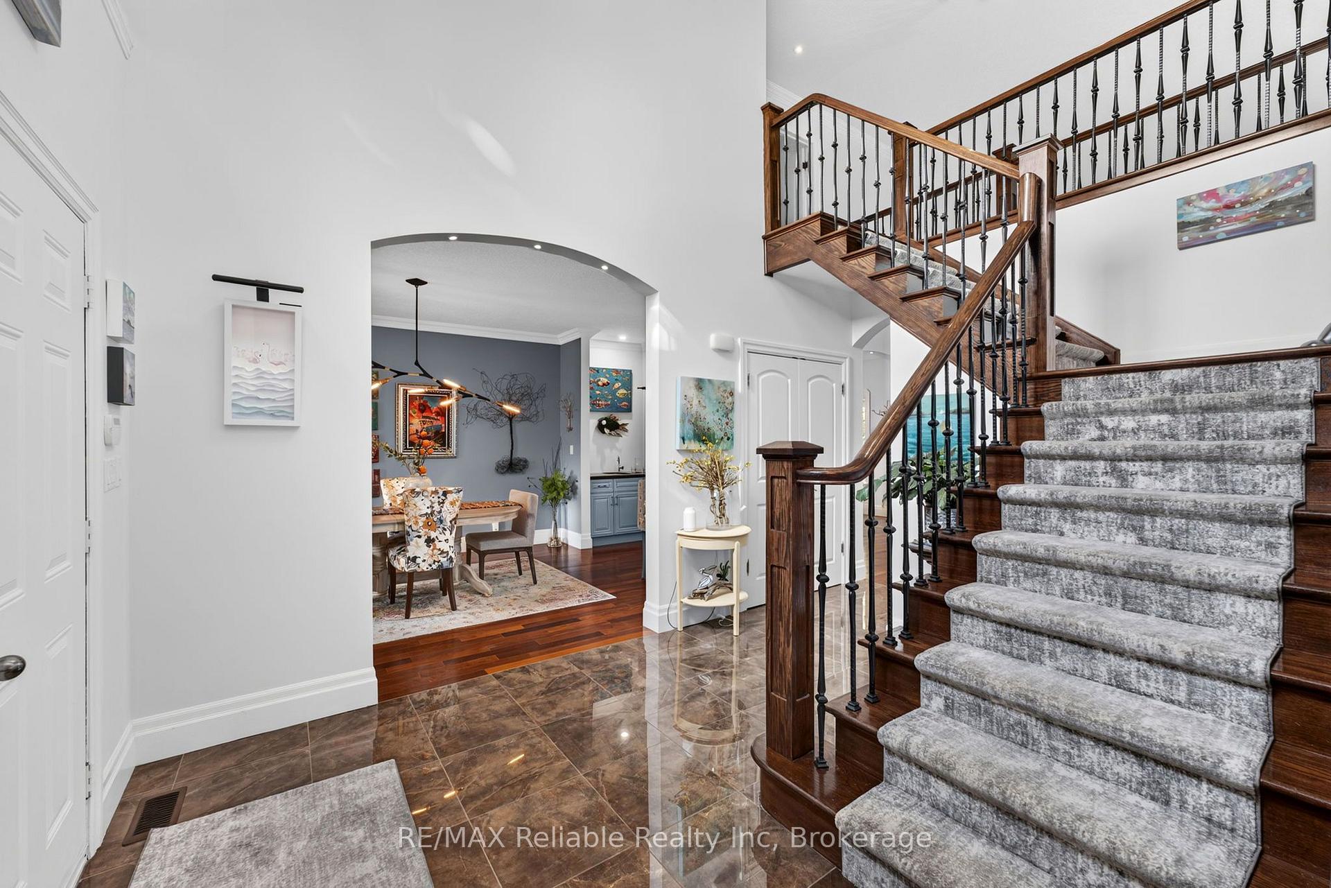Photo 6 of 77 West Street, Huron East, Seaforth — HOMEH