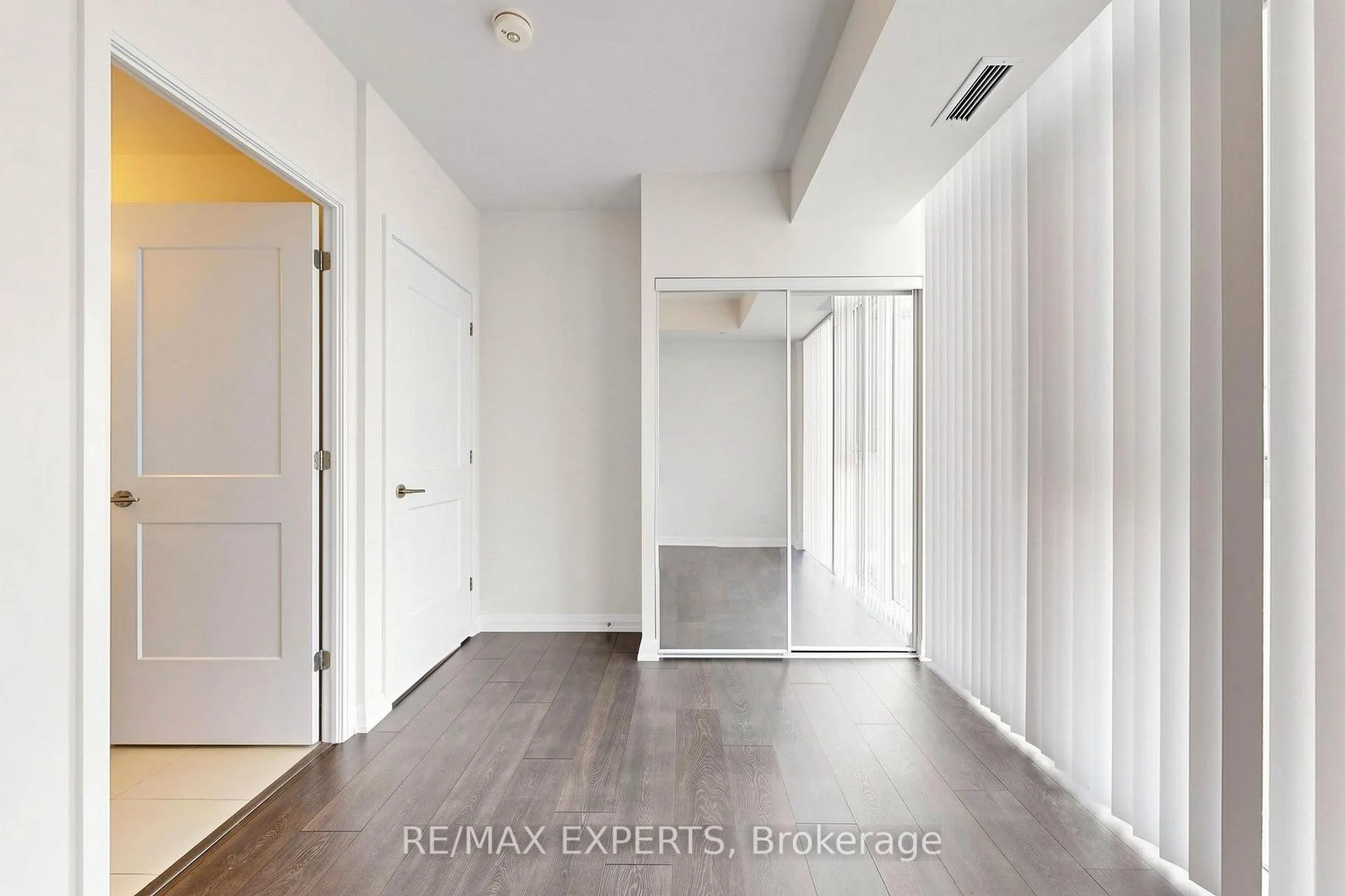 Photo 13 of Unit 3506, 7895 Jane Street, Vaughan, Concord — HOMEH