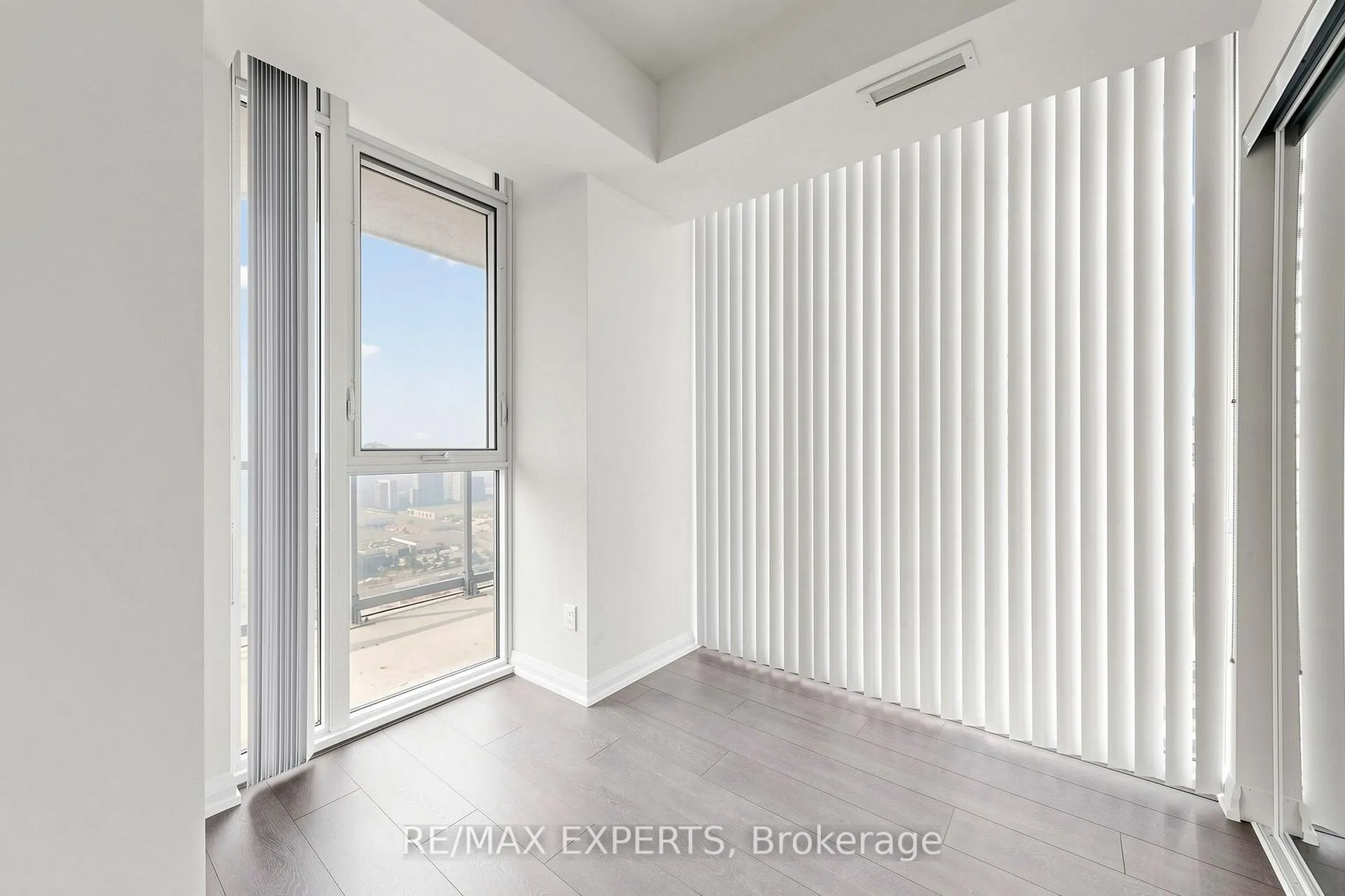 Photo 15 of Unit 3506, 7895 Jane Street, Vaughan, Concord — HOMEH