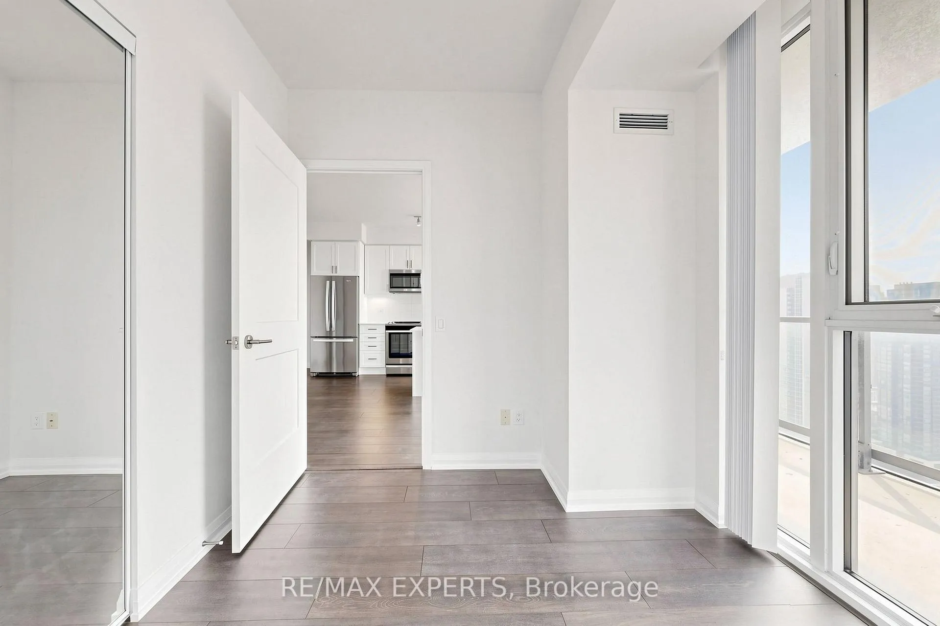 Photo 18 of Unit 3506, 7895 Jane Street, Vaughan, Concord — HOMEH