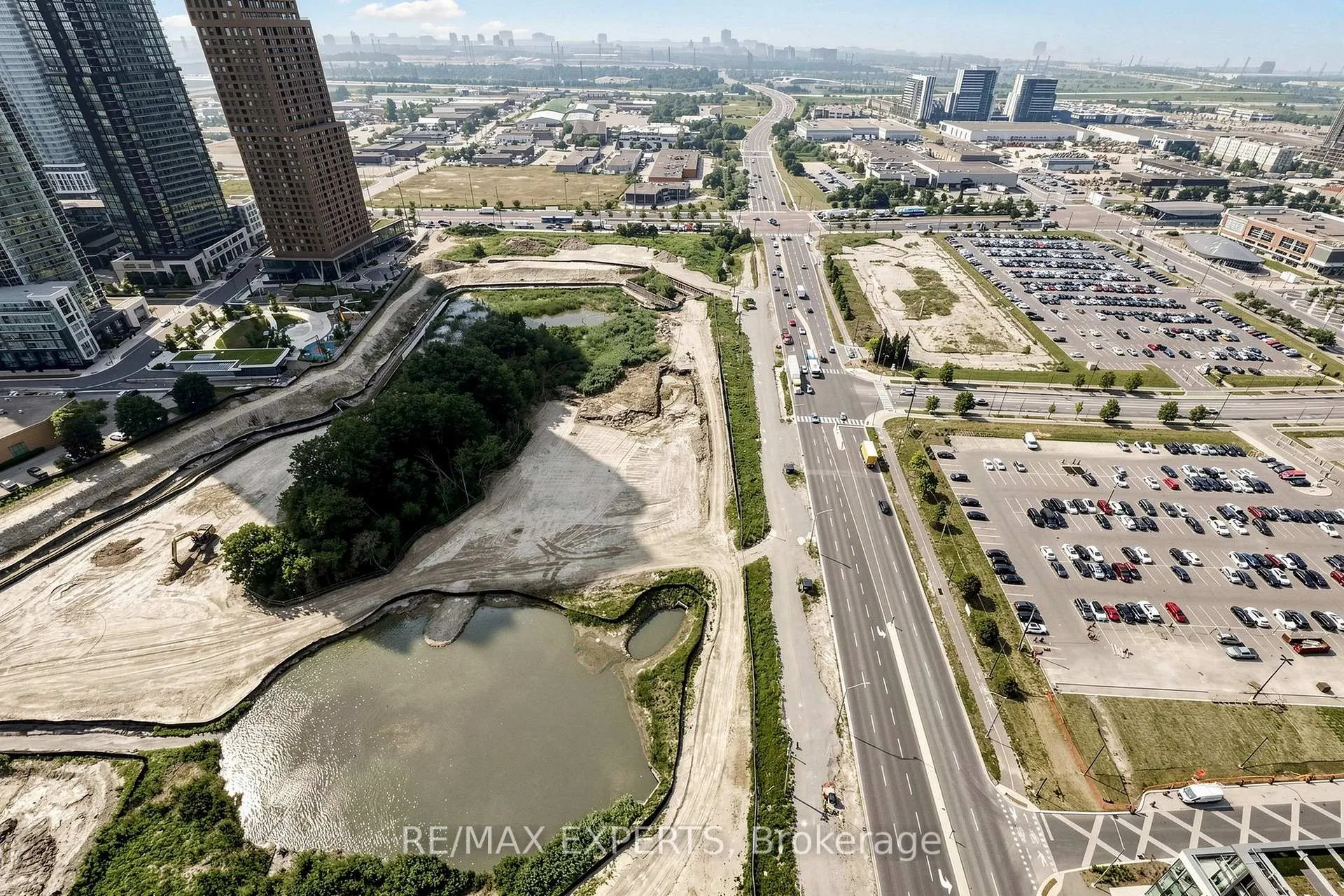 Photo 22 of Unit 3506, 7895 Jane Street, Vaughan, Concord — HOMEH