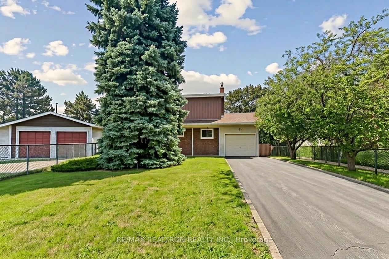Photo 2 of 31 Griffen Drive, Scarborough, Malvern — HOMEH