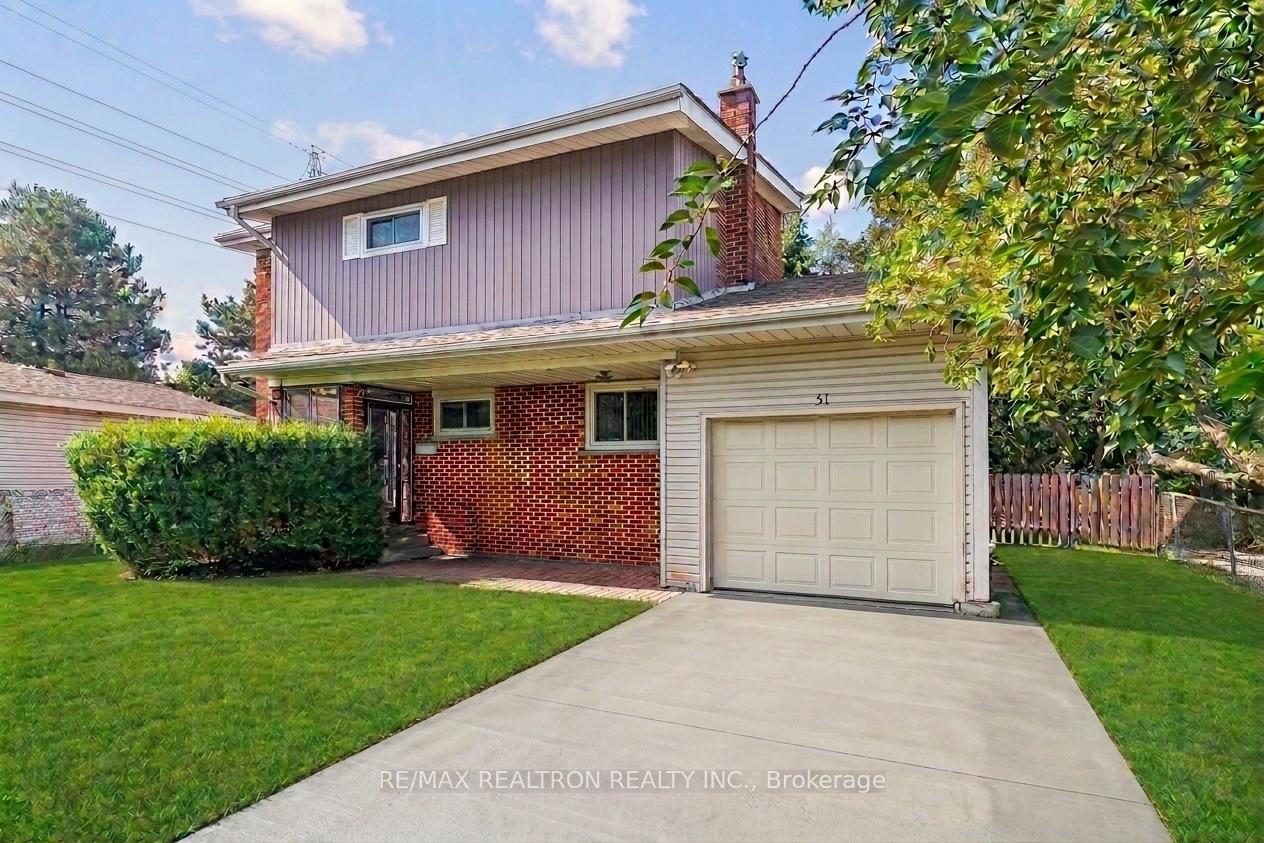 Photo 3 of 31 Griffen Drive, Scarborough, Malvern — HOMEH