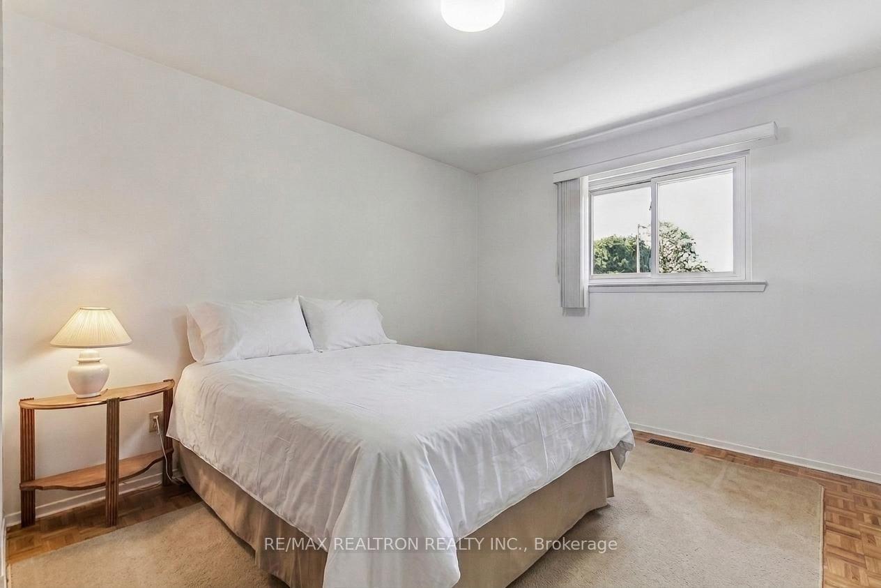 Photo 13 of 31 Griffen Drive, Scarborough, Malvern — HOMEH