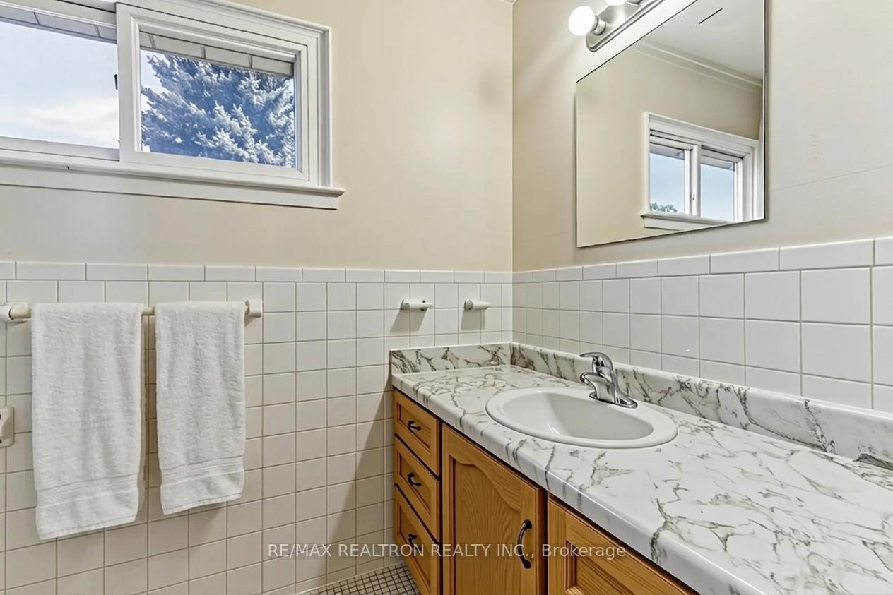 Photo 15 of 31 Griffen Drive, Scarborough, Malvern — HOMEH