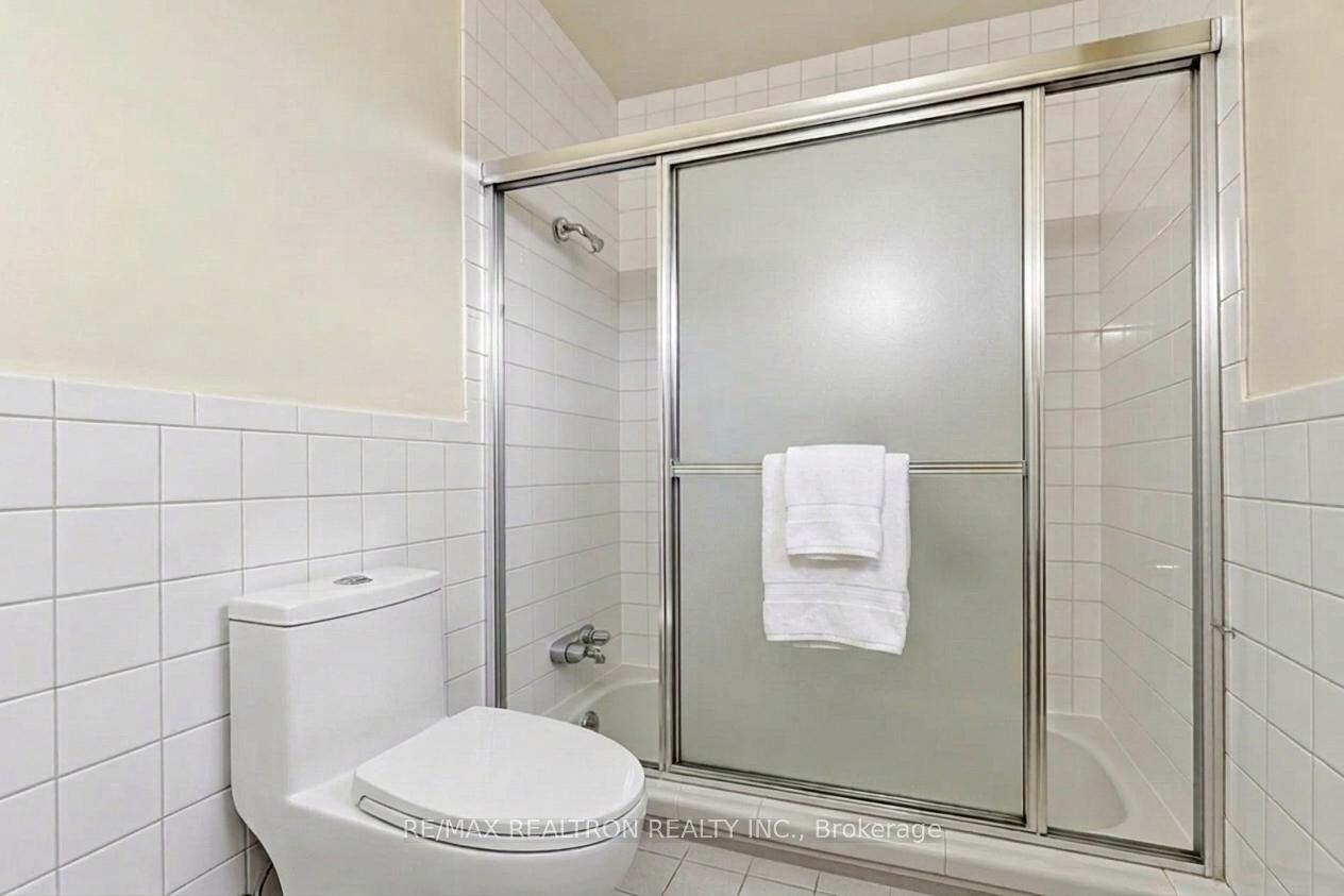 Photo 16 of 31 Griffen Drive, Scarborough, Malvern — HOMEH